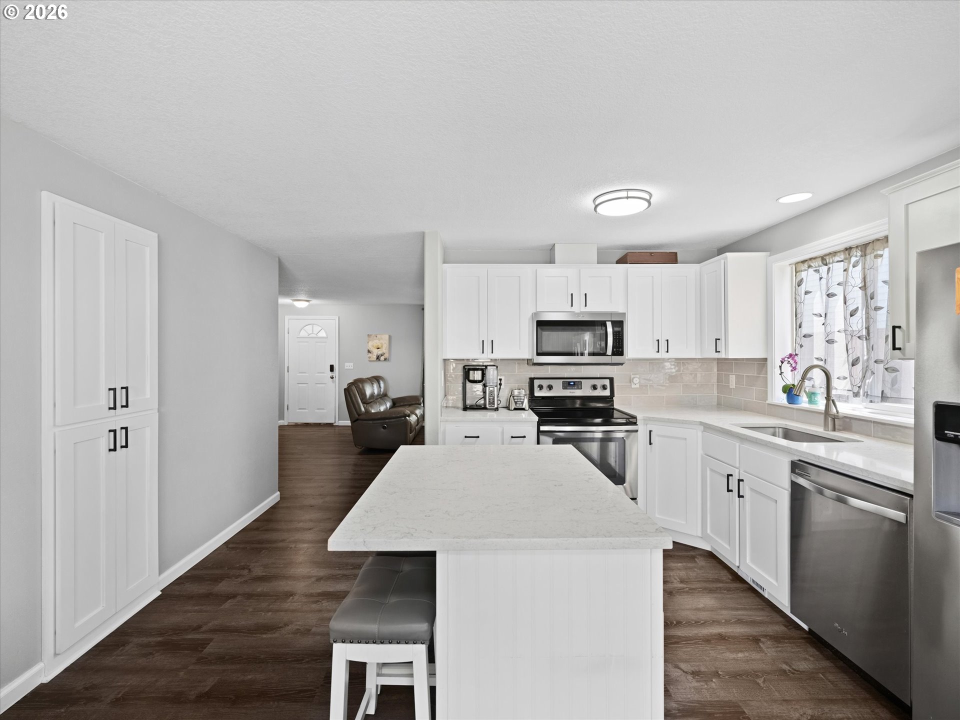 1506 NE 18TH AVE