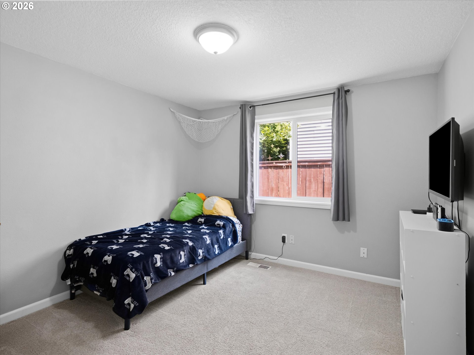 1506 NE 18TH AVE