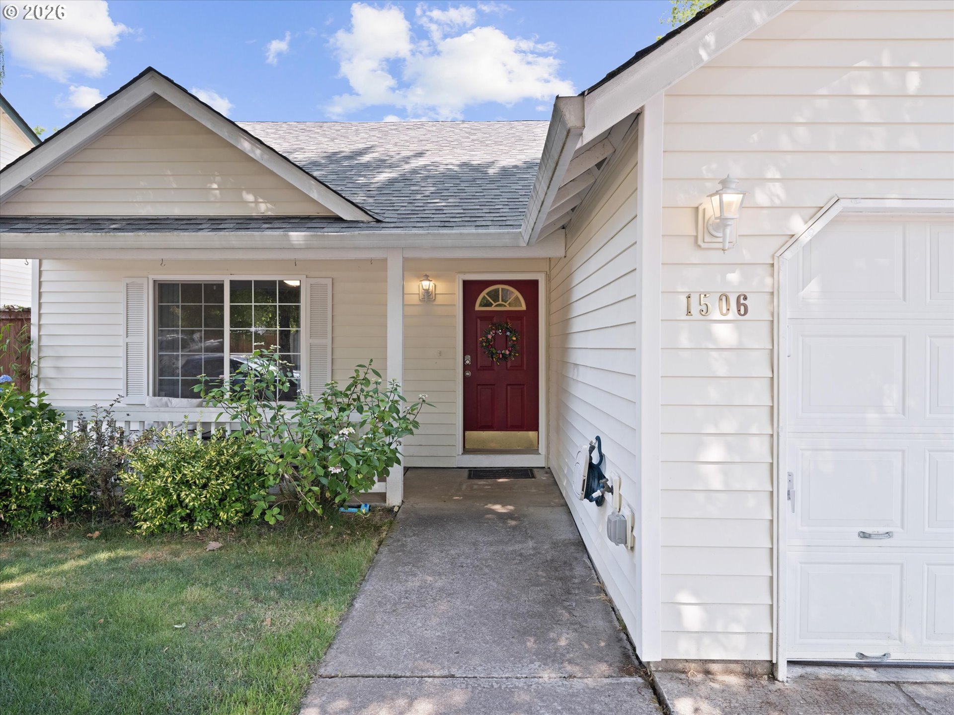 1506 NE 18TH AVE