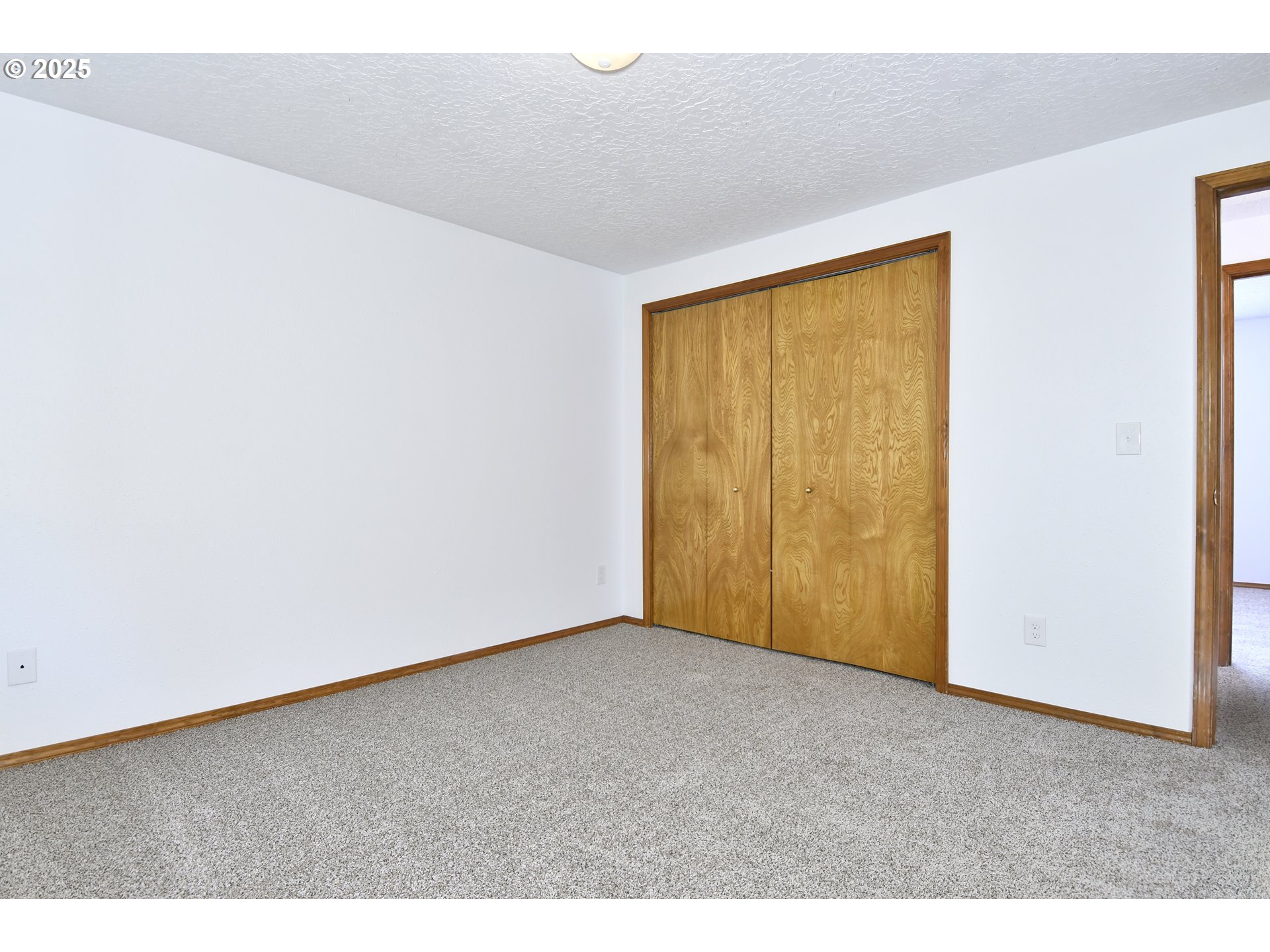 2327 SW KENDALL CT