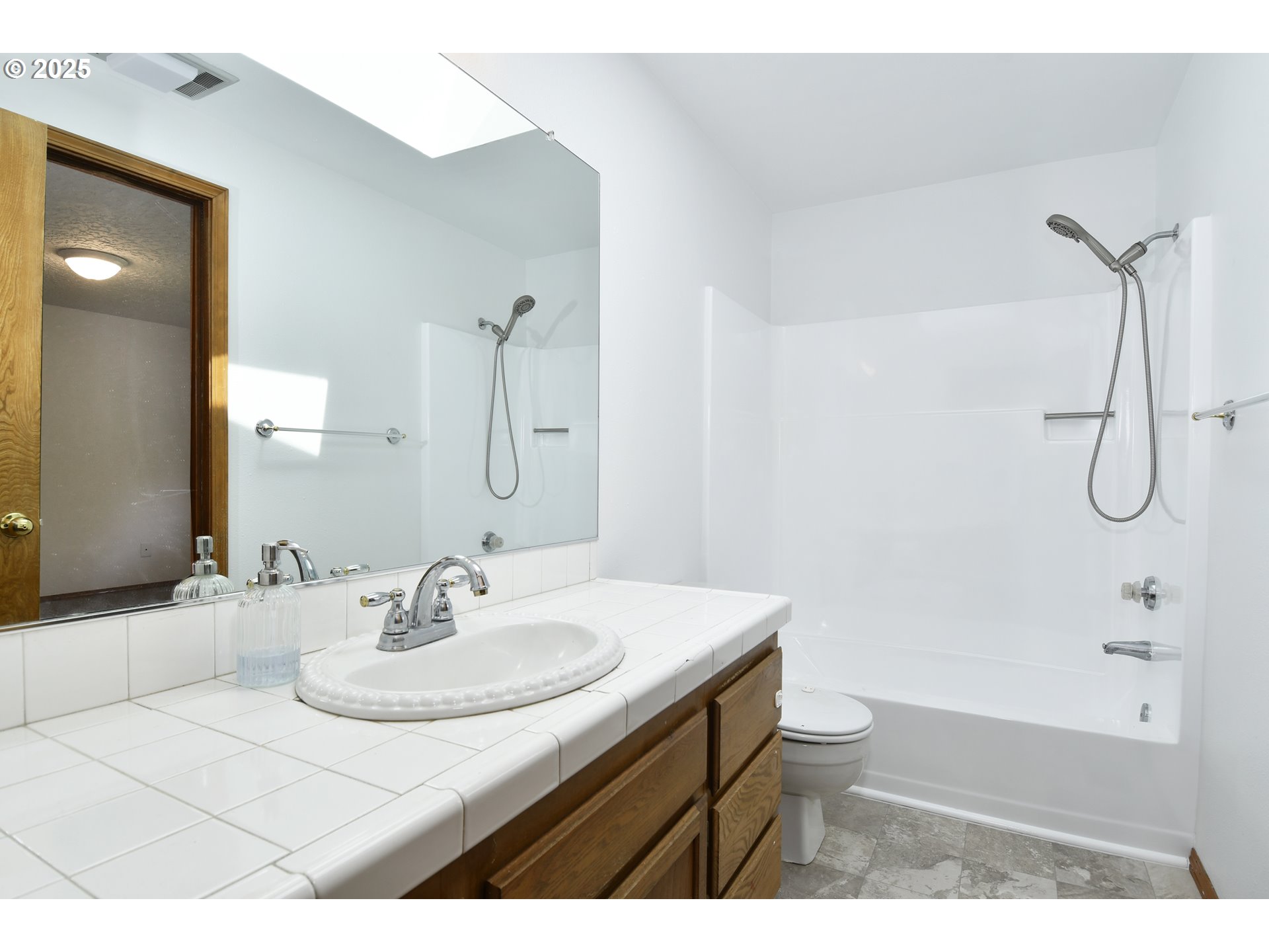 2327 SW KENDALL CT