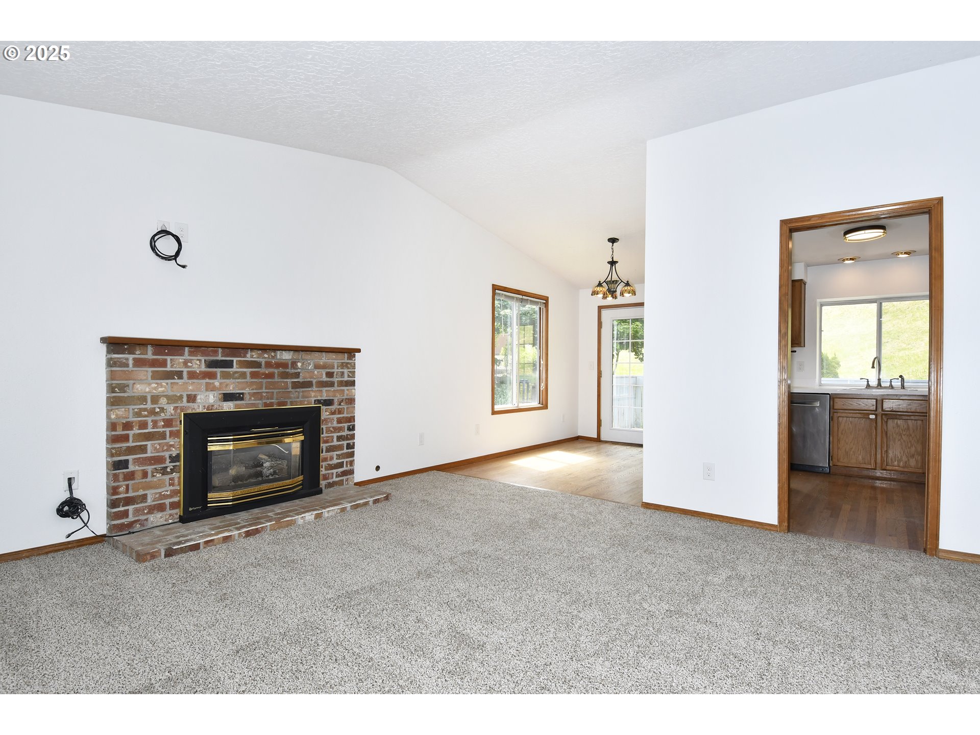 2327 SW KENDALL CT