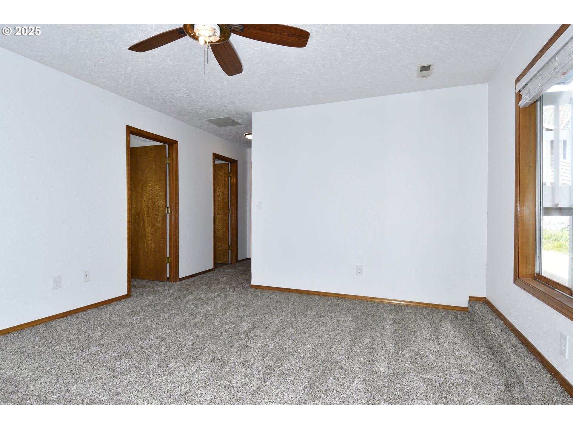 2327 SW KENDALL CT