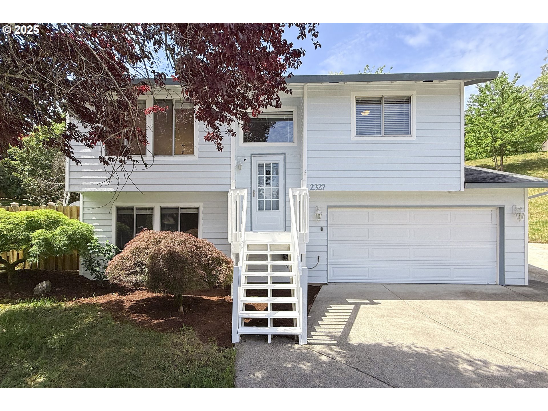 2327 SW KENDALL CT