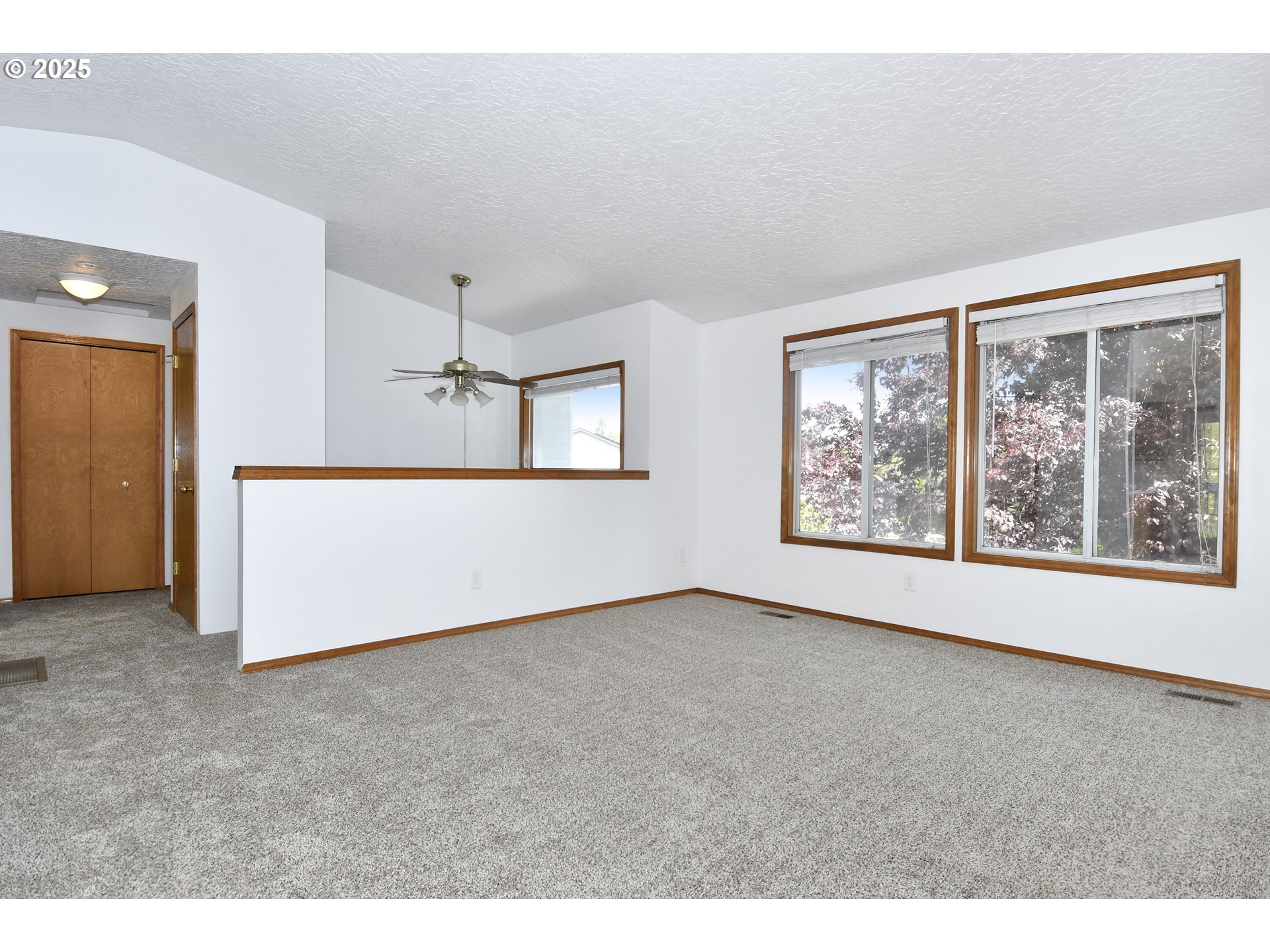 2327 SW KENDALL CT