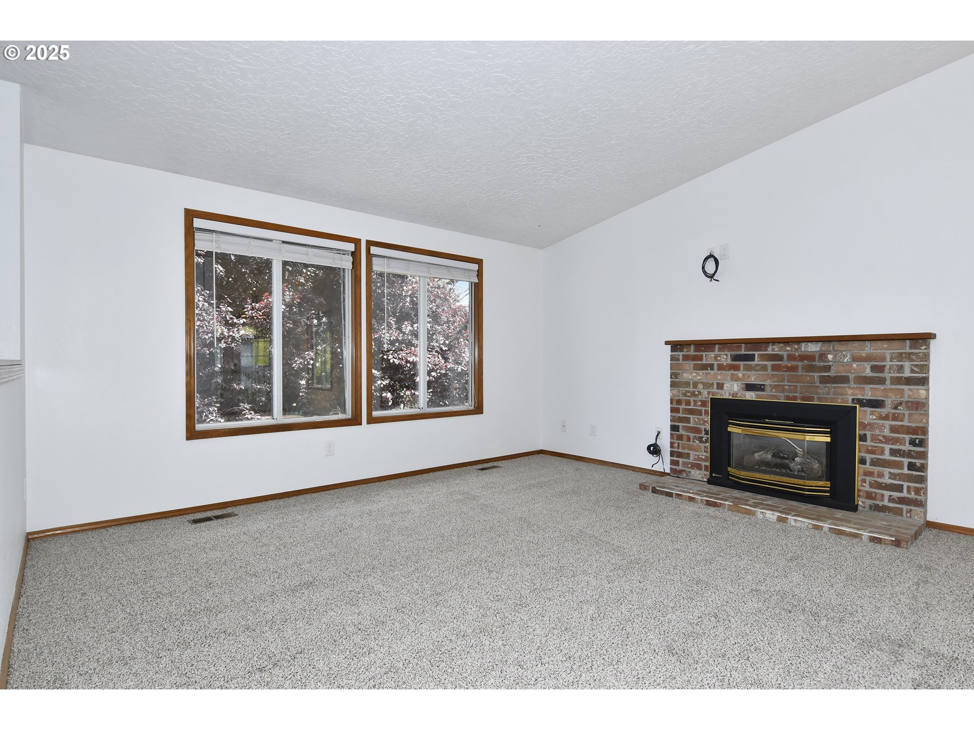 2327 SW KENDALL CT