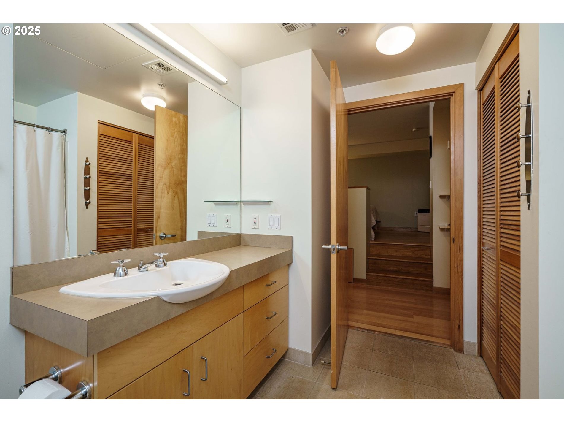821 NW 11TH AVE 307
