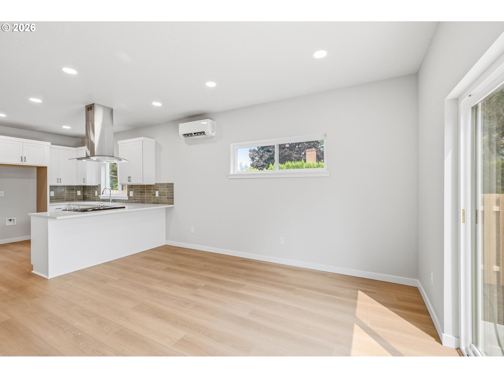 1220 SE 151 St AVE