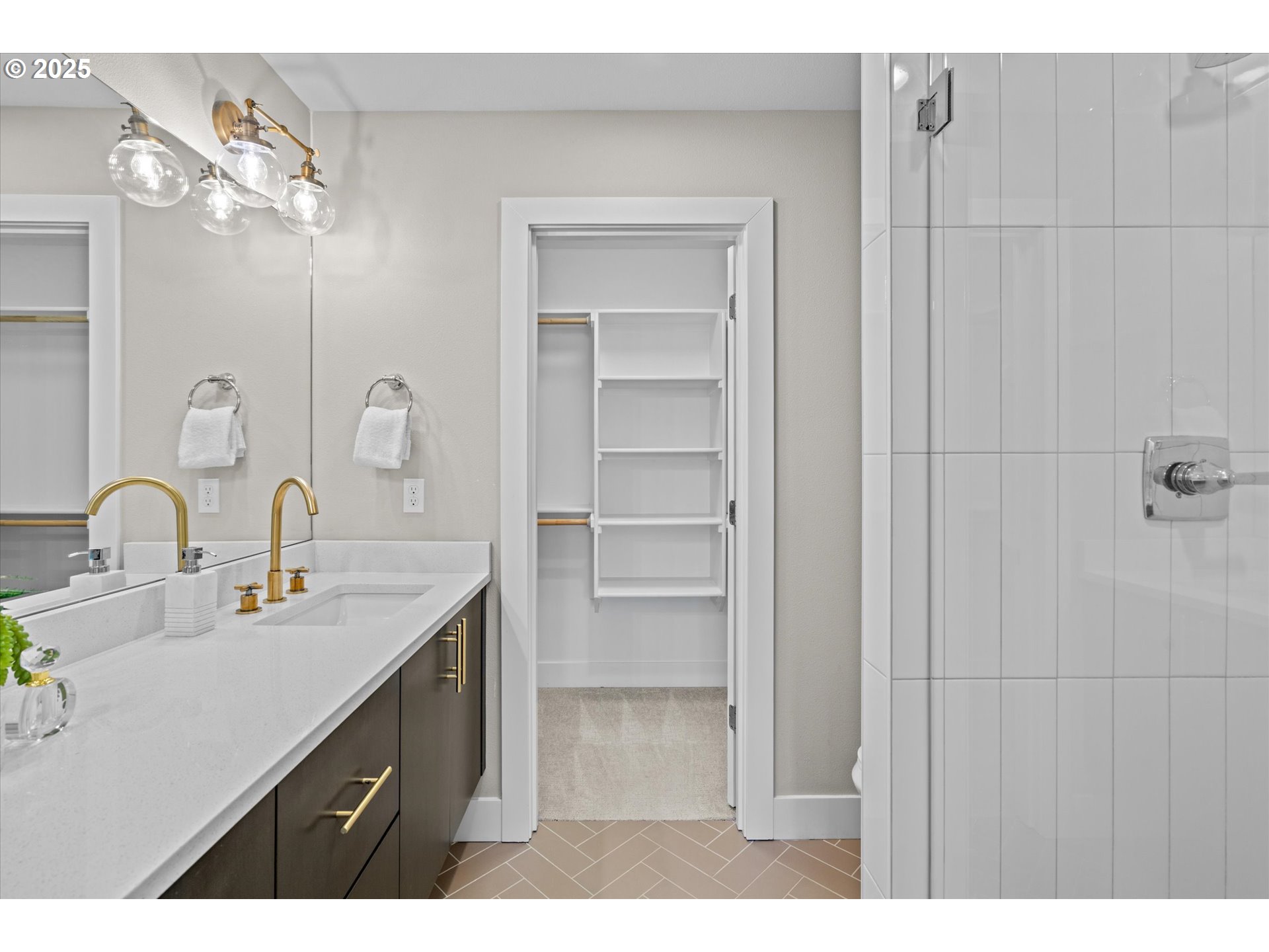 2306 SE CLINTON ST, Portland