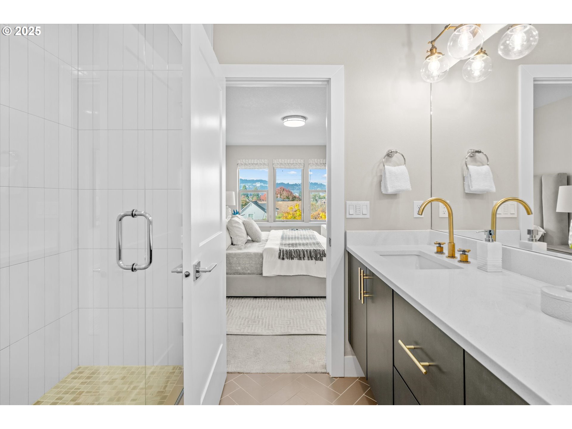 2306 SE CLINTON ST, Portland