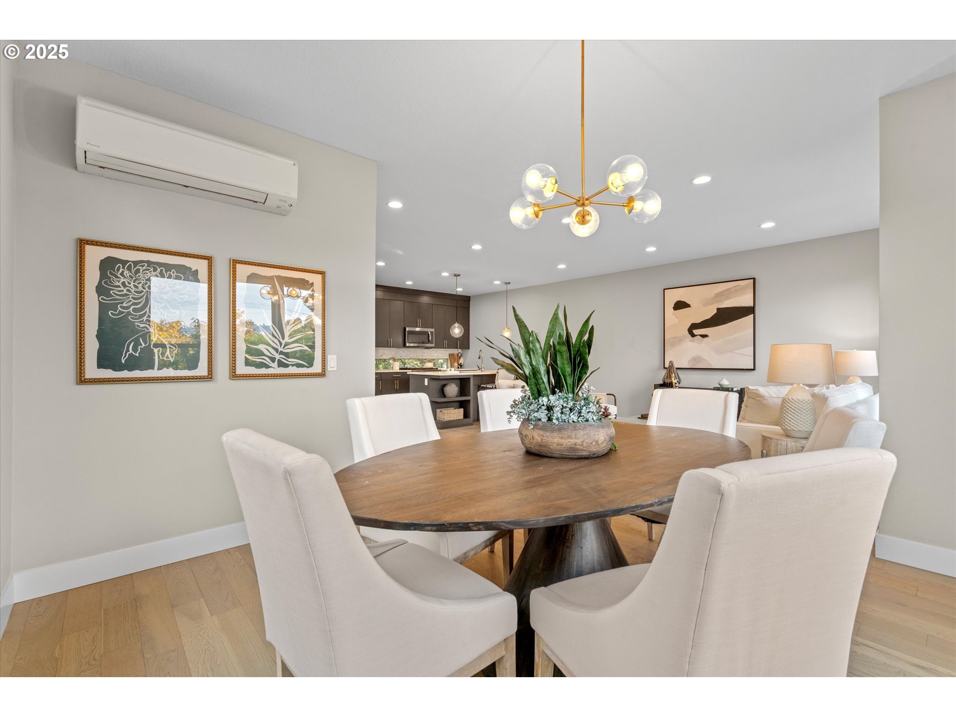 2306 SE CLINTON ST, Portland