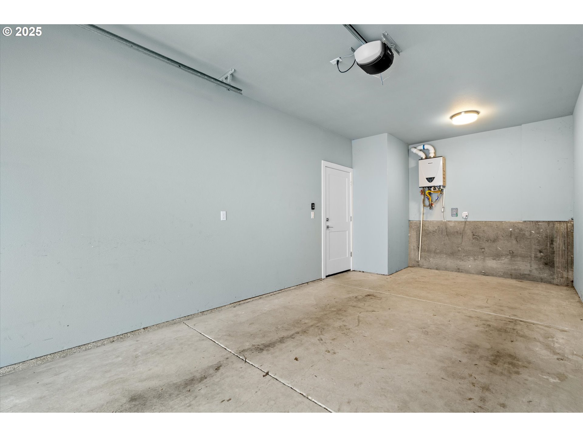 2306 SE CLINTON ST, Portland