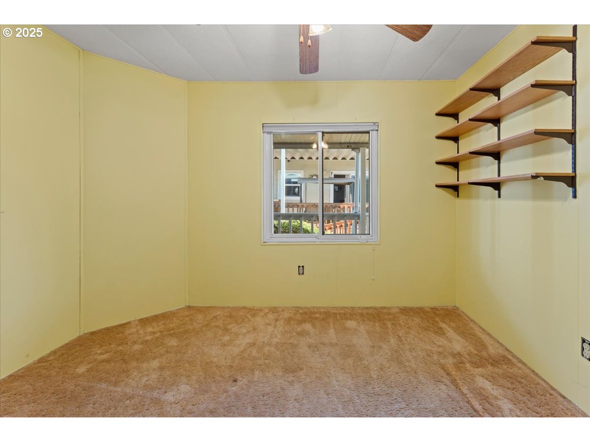 7455 SE KING RD 11