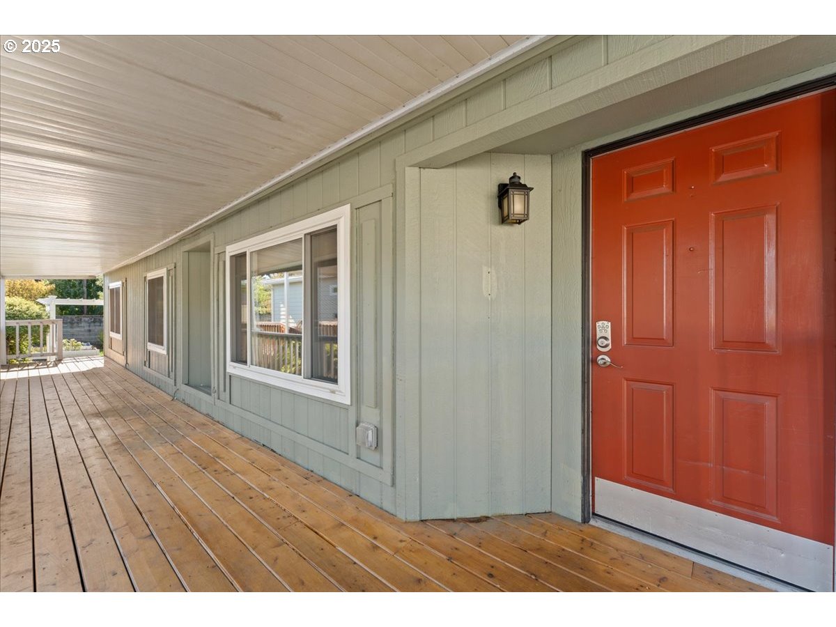 7455 SE KING RD 11