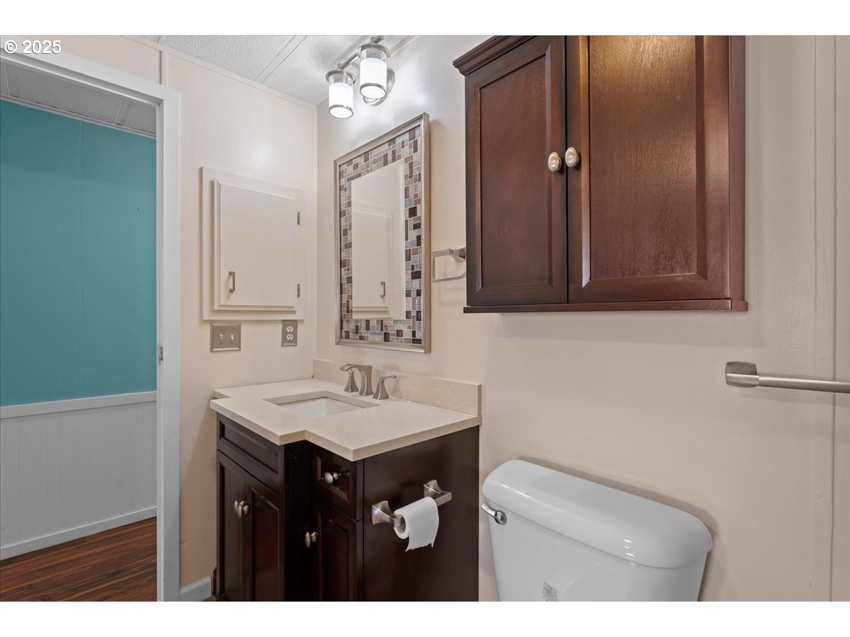 7455 SE KING RD 11