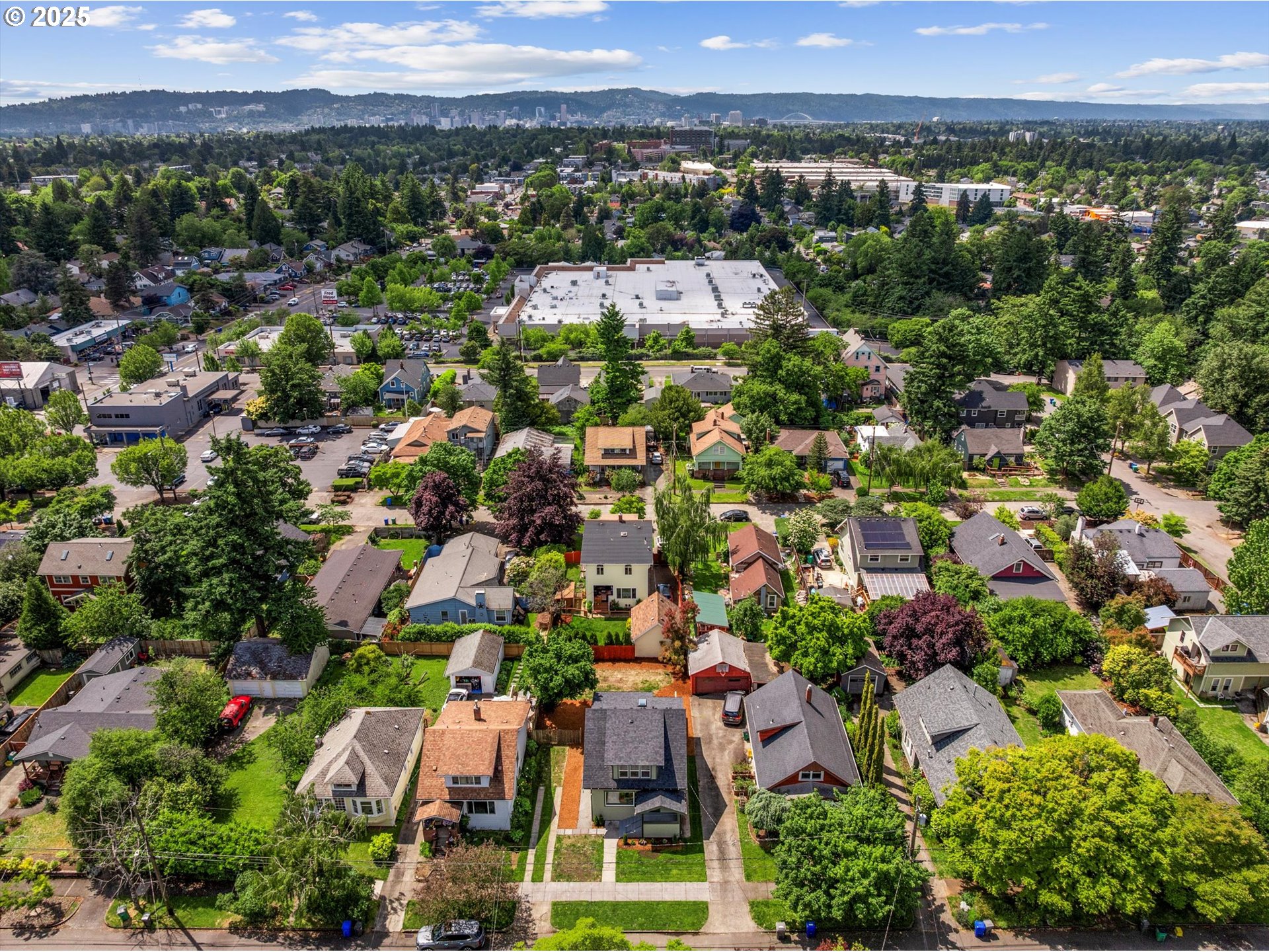 625 NE 69TH AVE