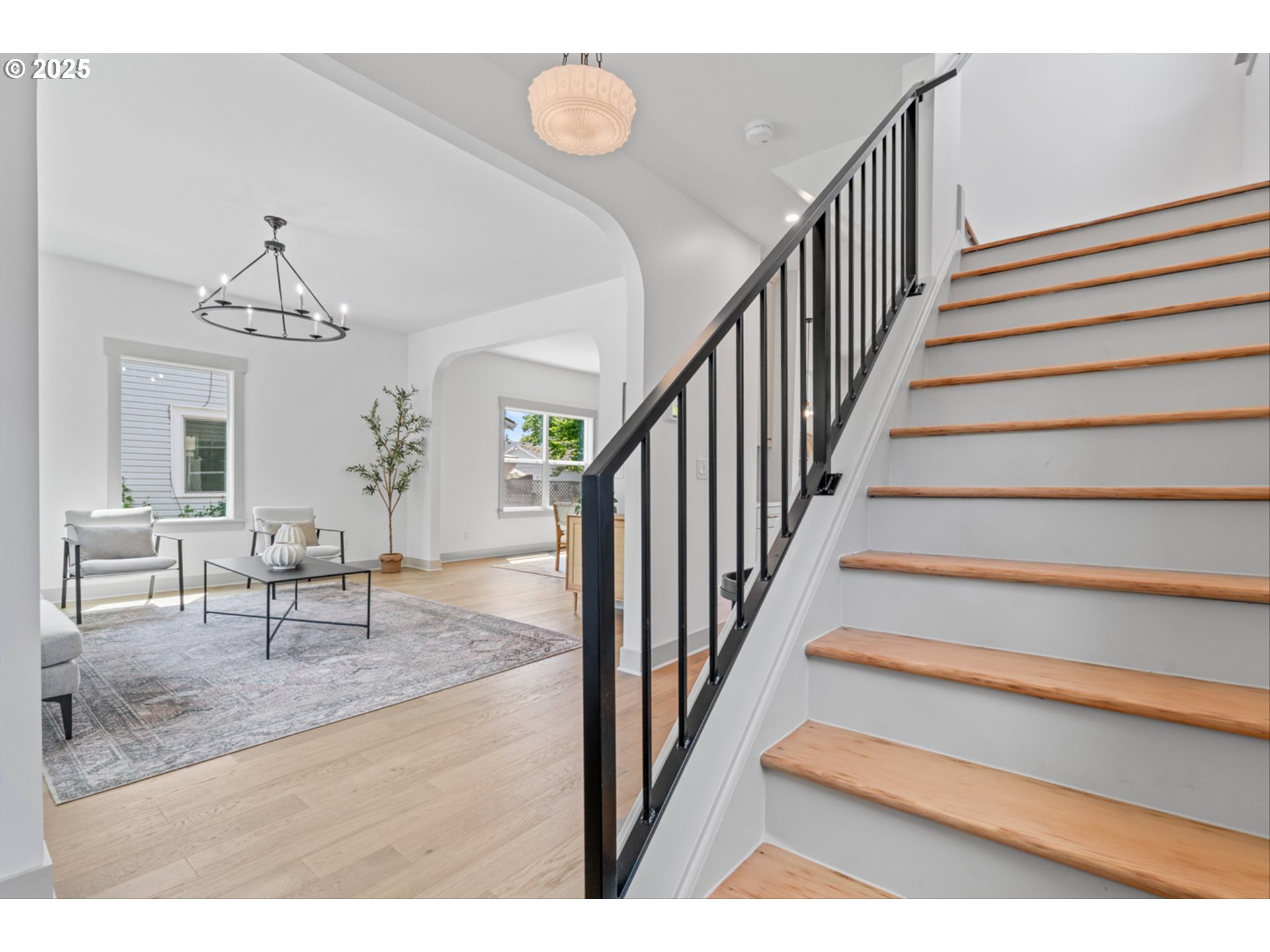 625 NE 69TH AVE