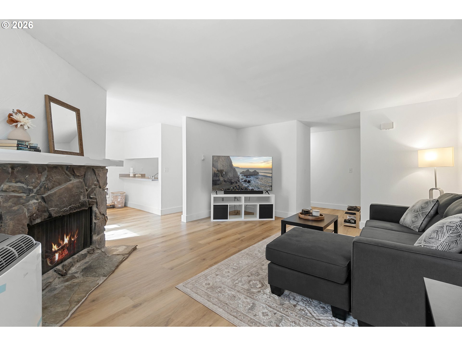 44 EAGLE CREST DR 19