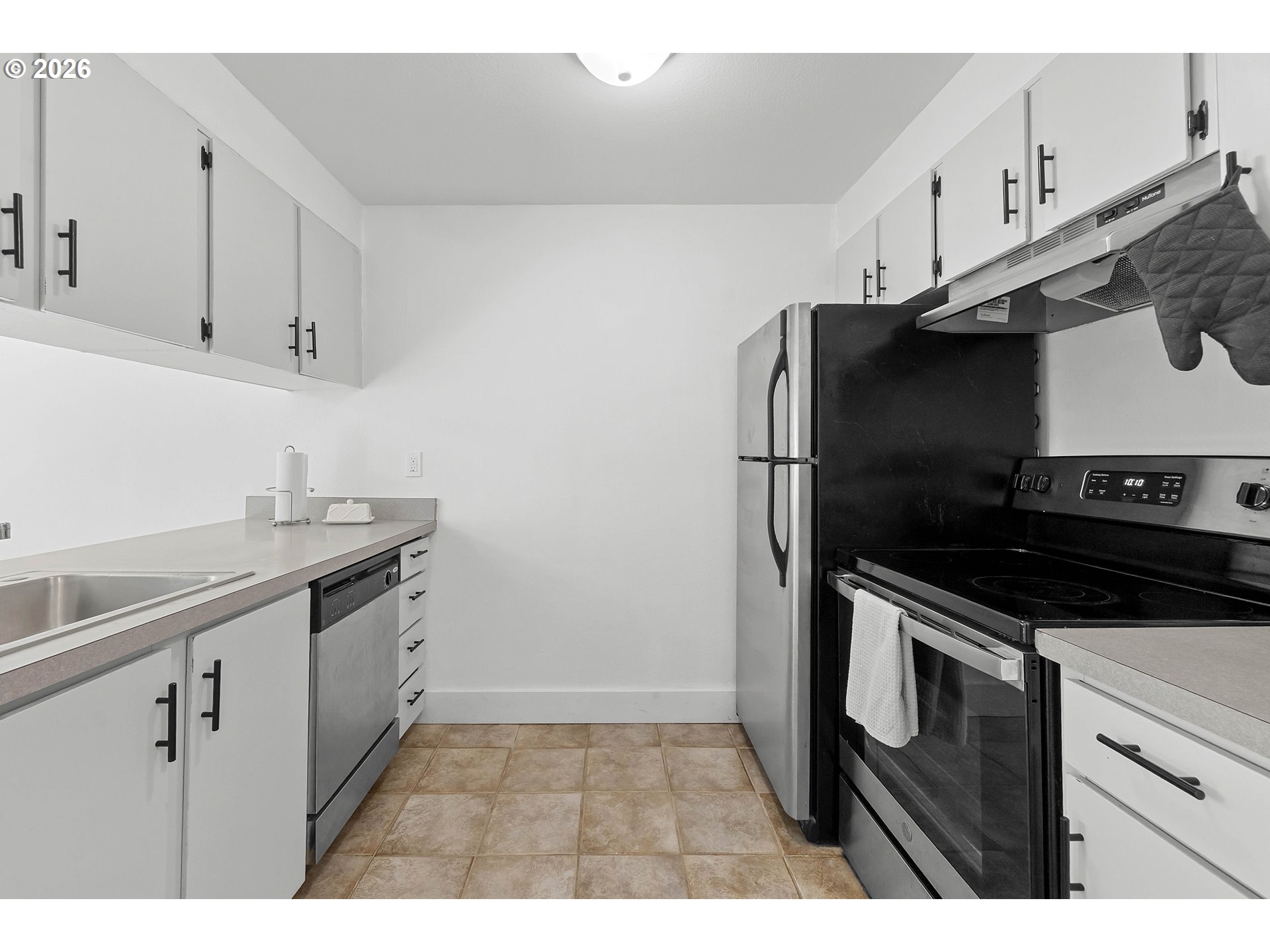 44 EAGLE CREST DR 19