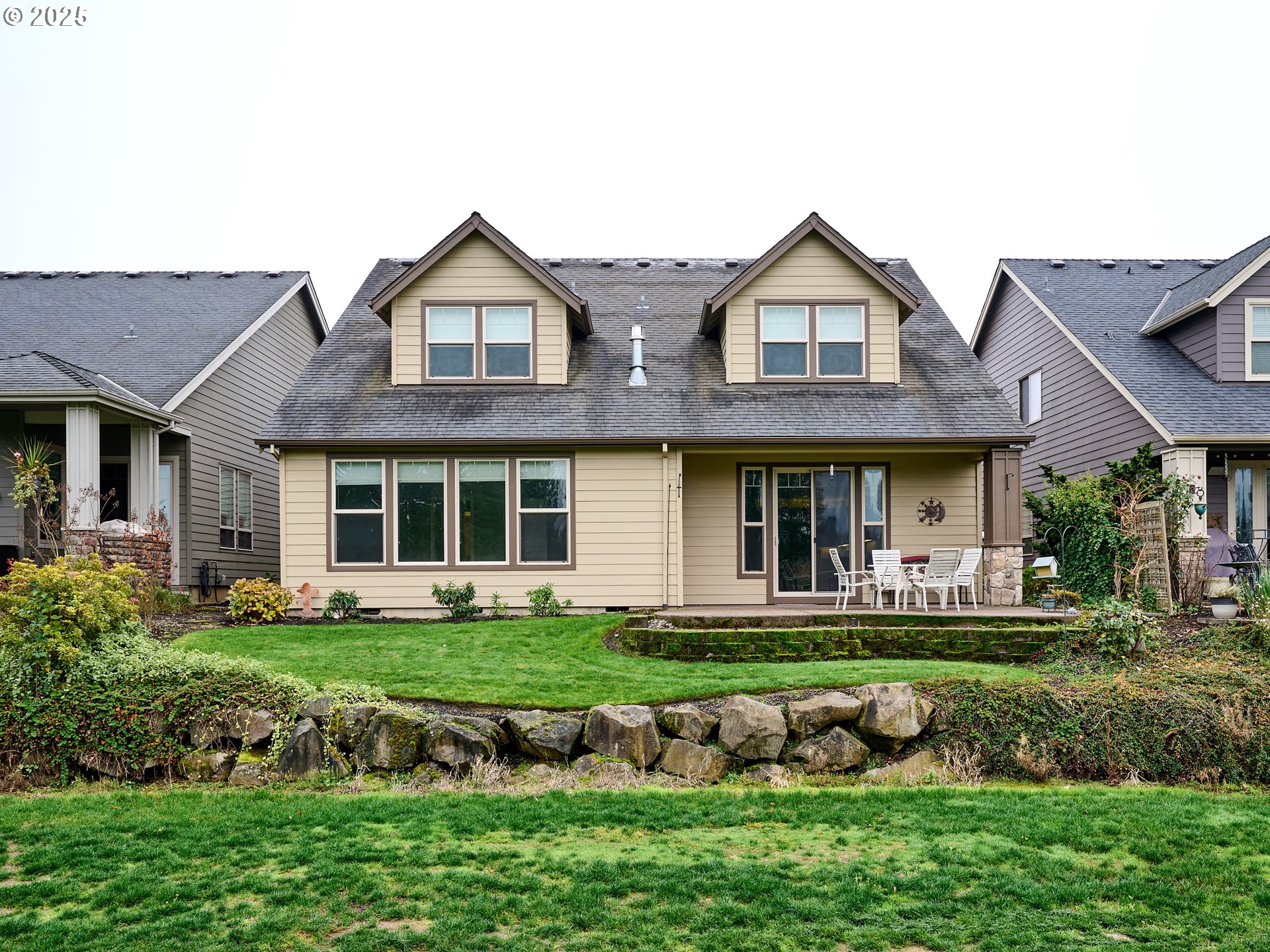 429 TURNBERRY AVE