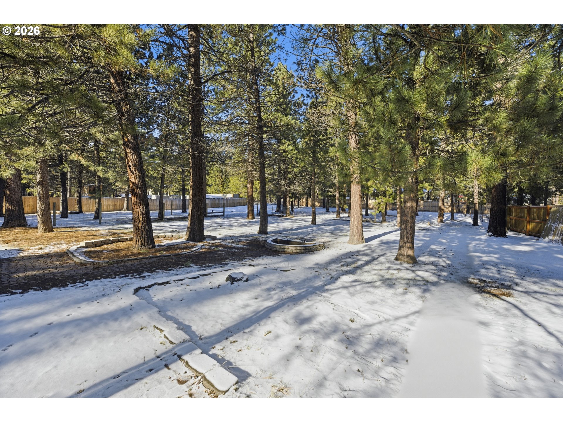 15864 GREEN FOREST RD