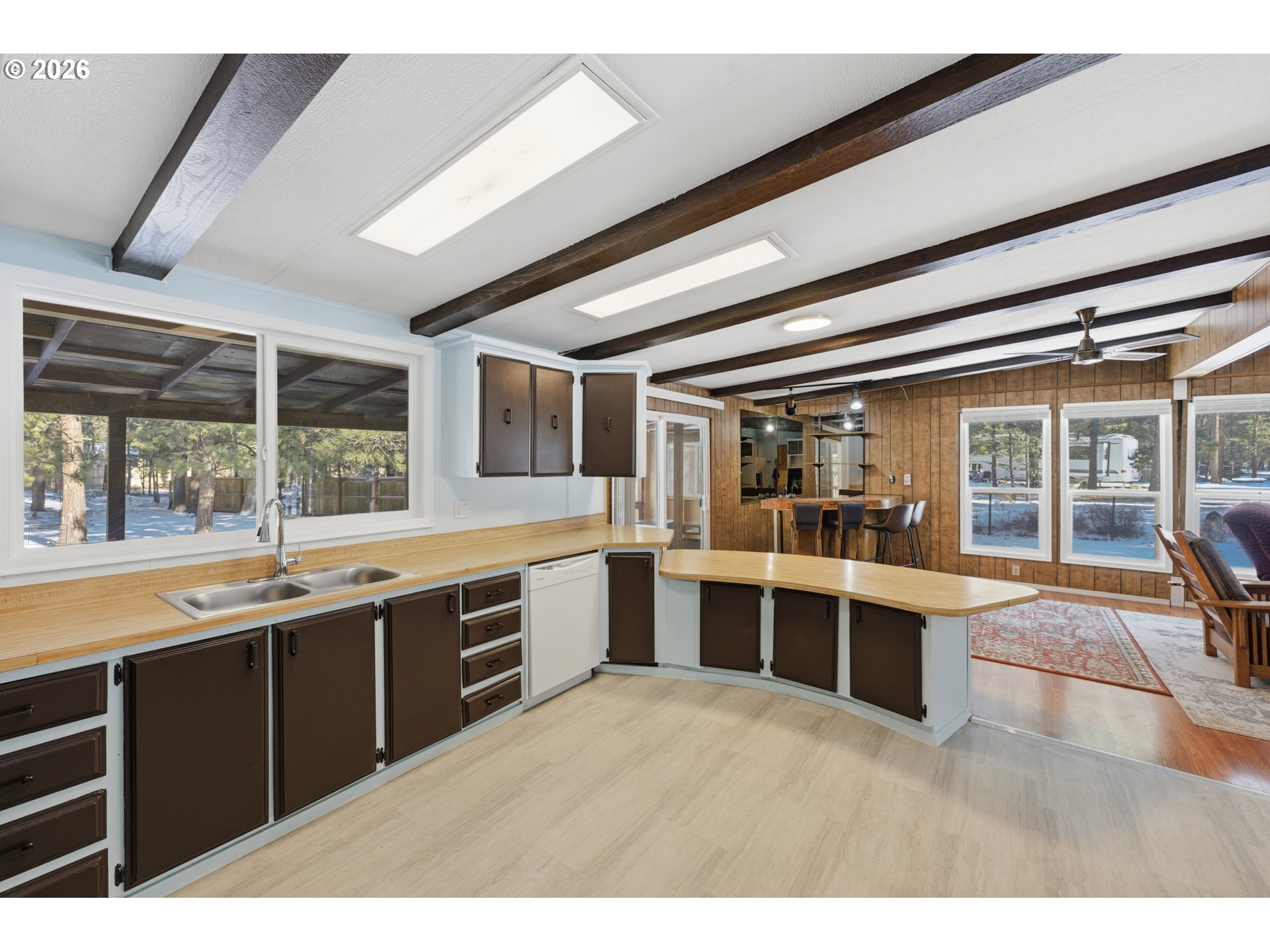 15864 GREEN FOREST RD