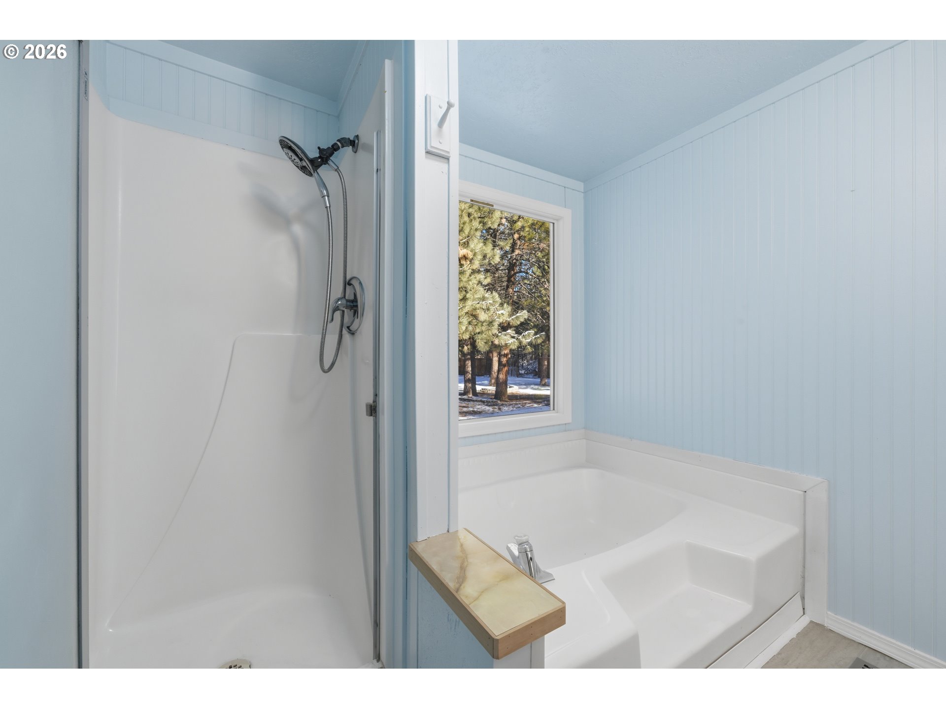 15864 GREEN FOREST RD