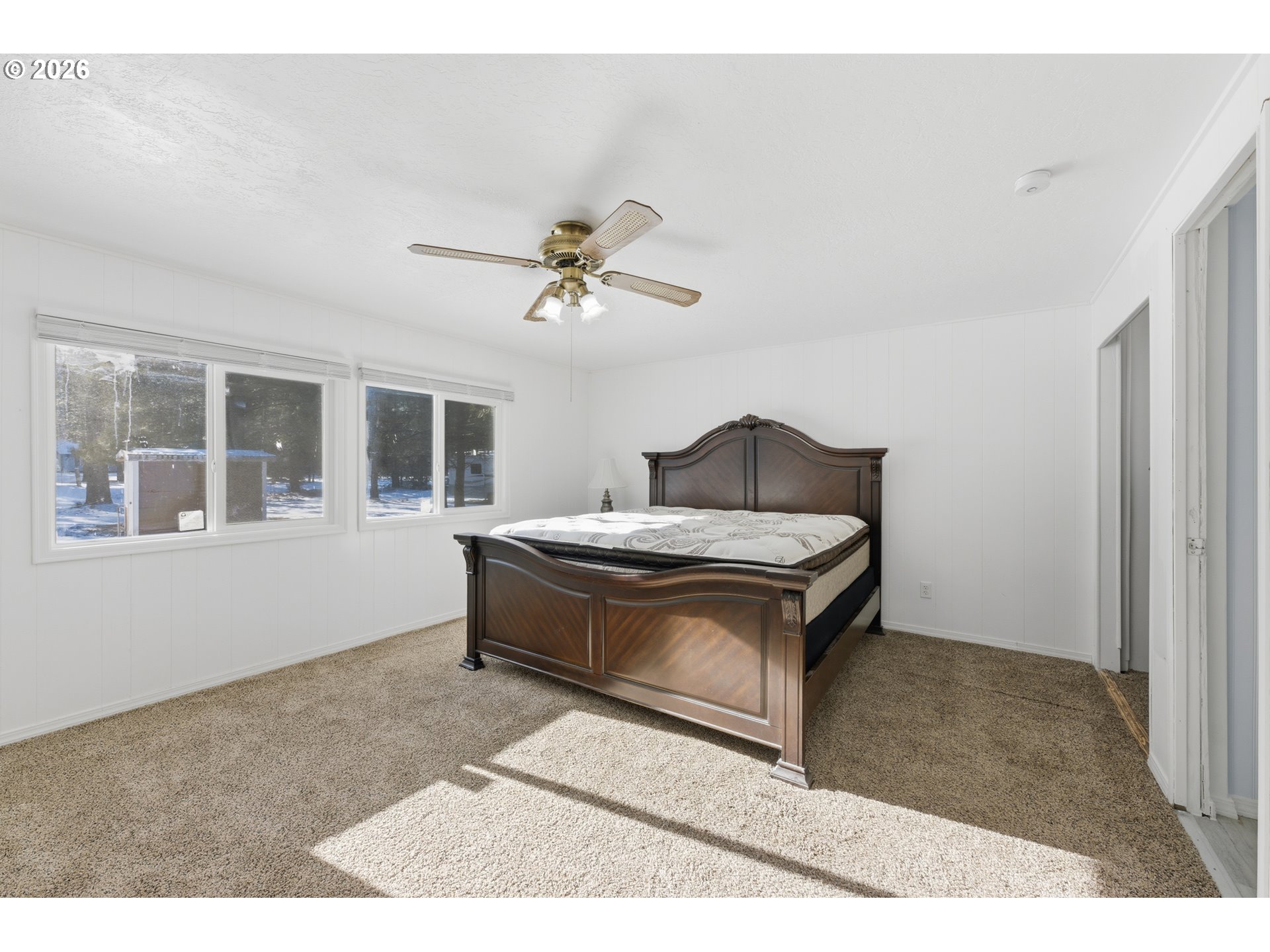 15864 GREEN FOREST RD