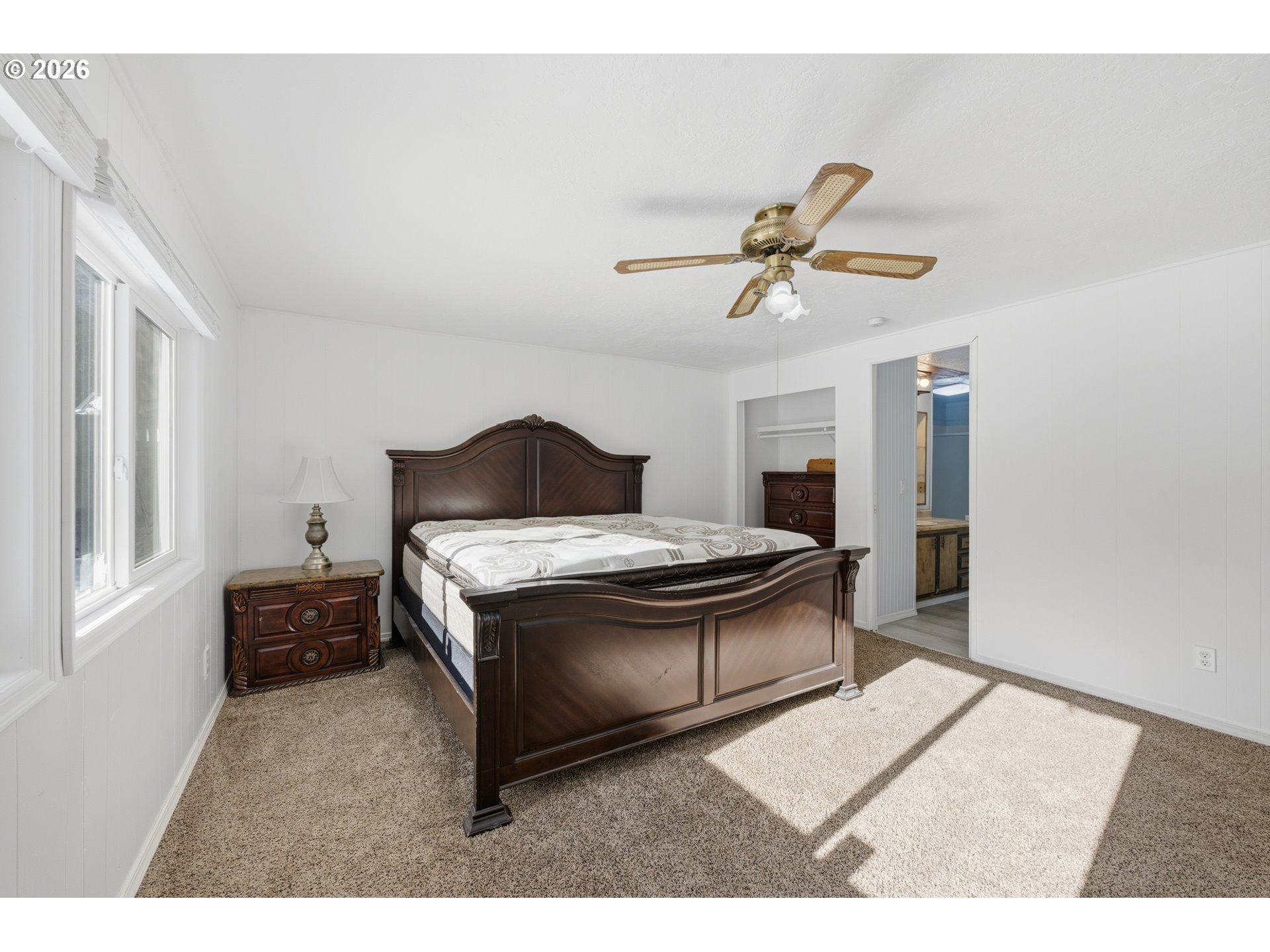 15864 GREEN FOREST RD