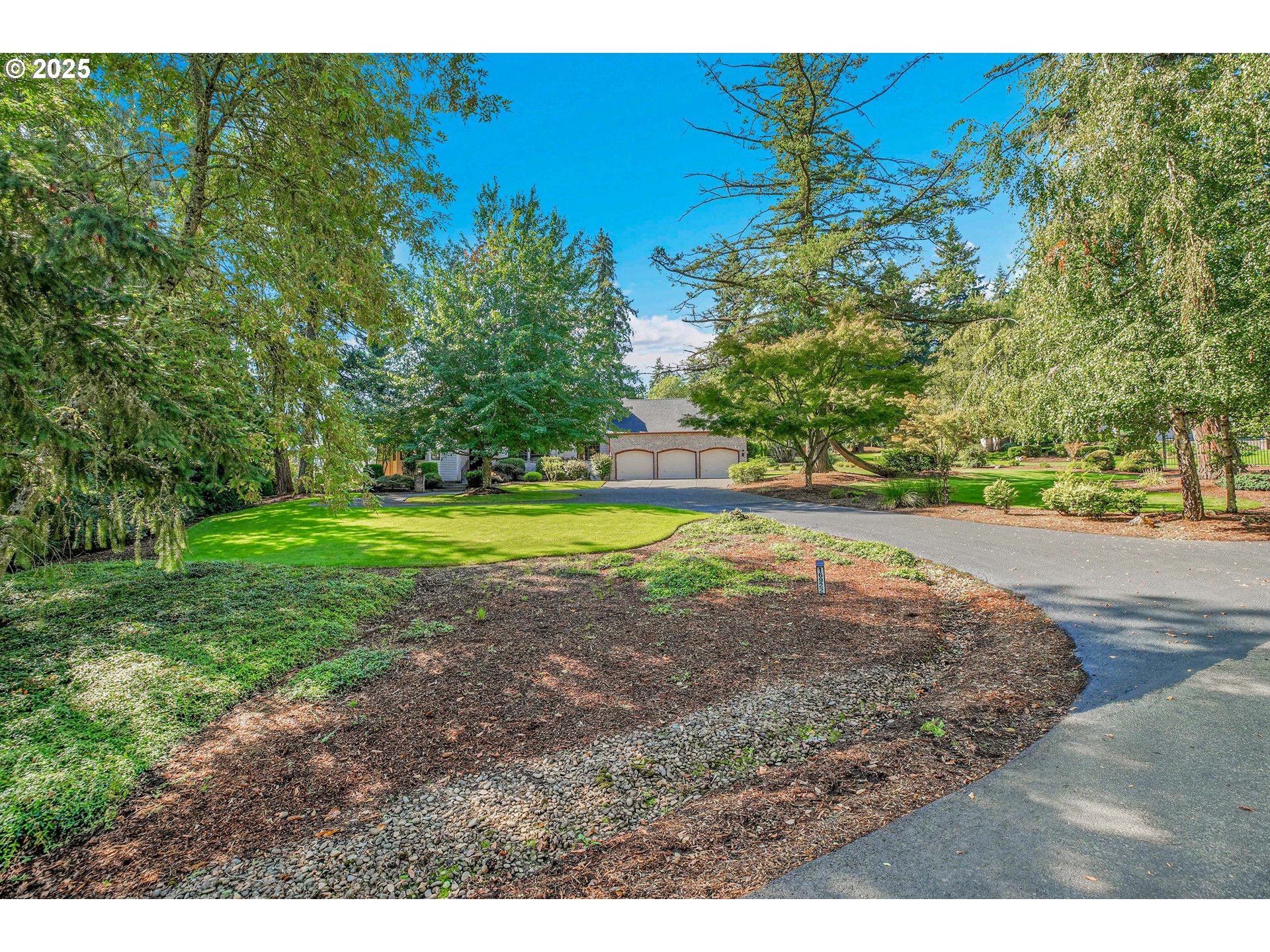 16922 SE WOODED HEIGHTS DR, Happy Valley