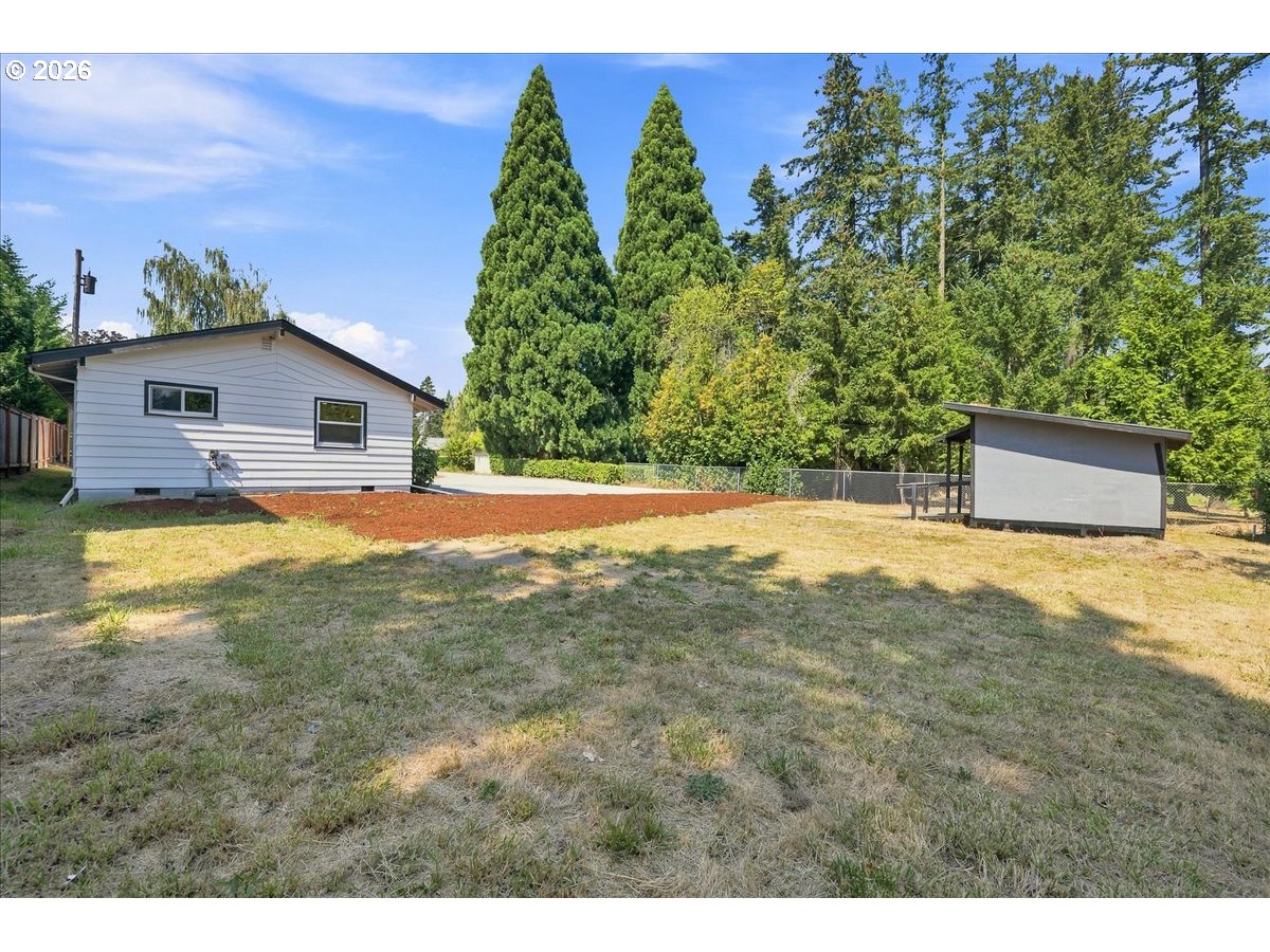 5520 SW MENLO DR
