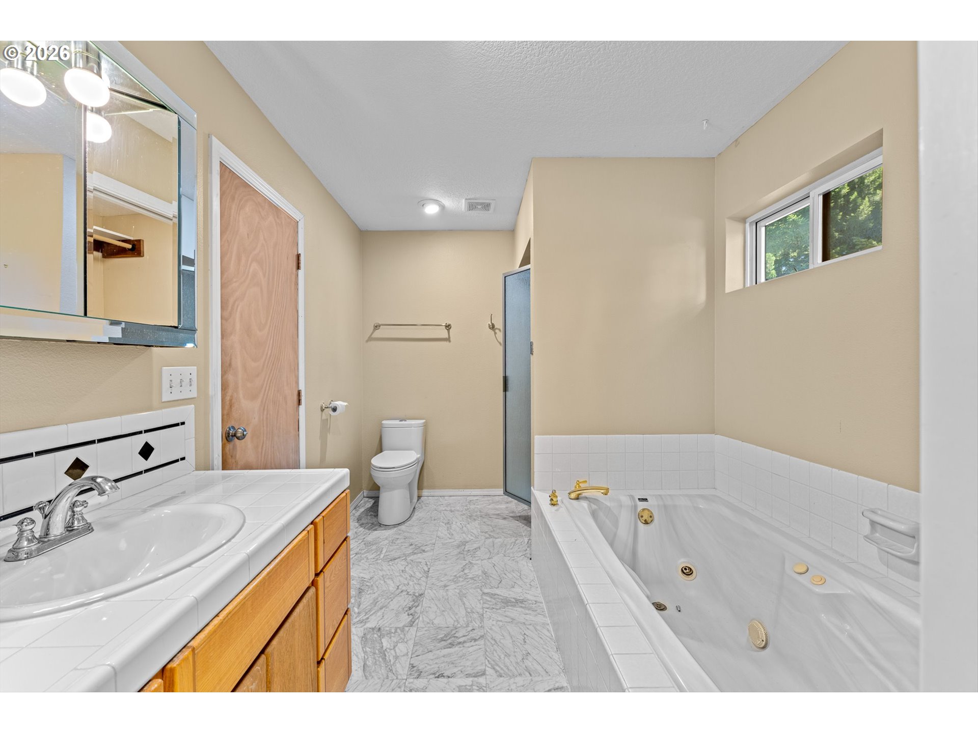 350 NW RIVERPARK PL
