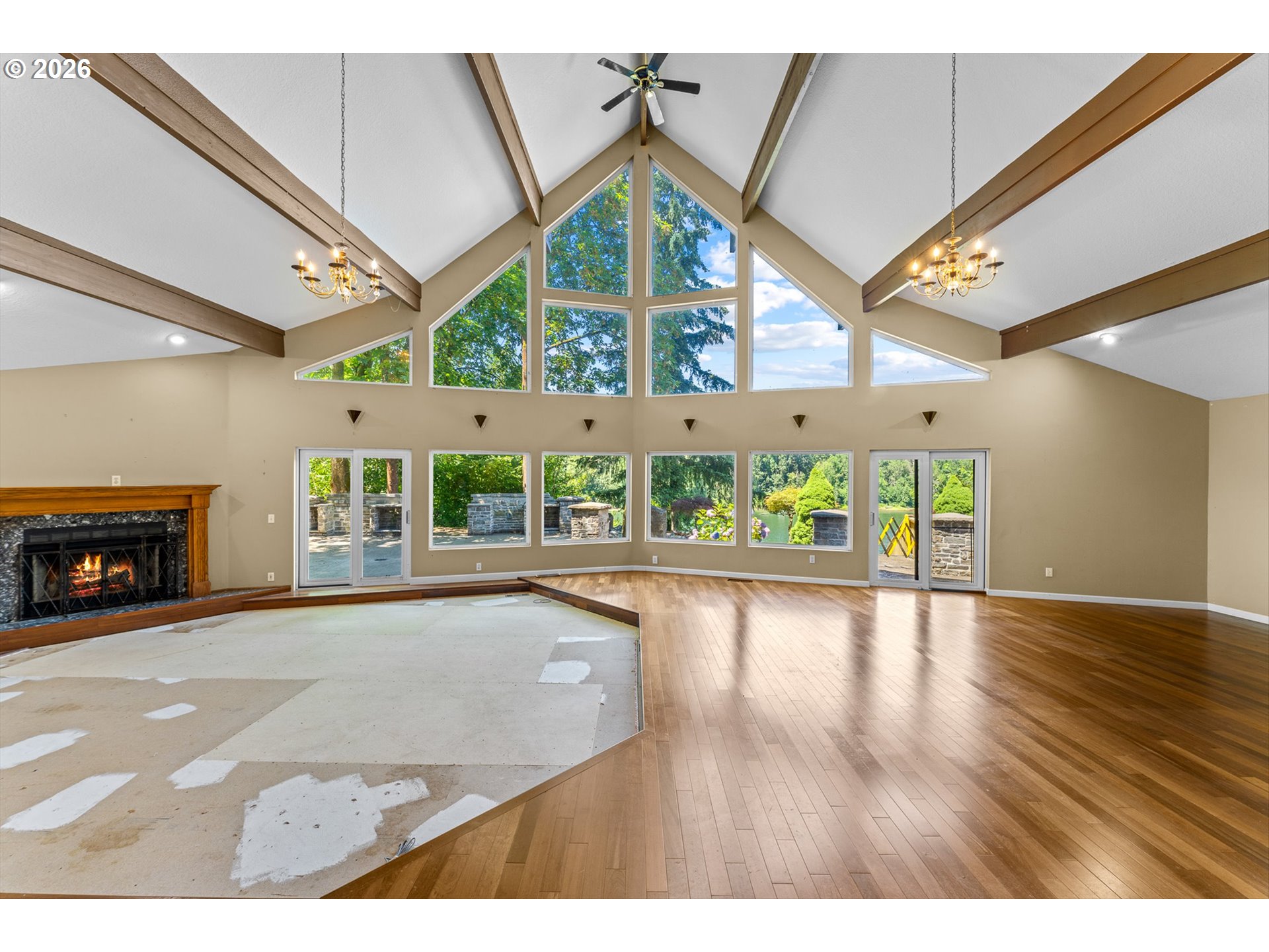 350 NW RIVERPARK PL