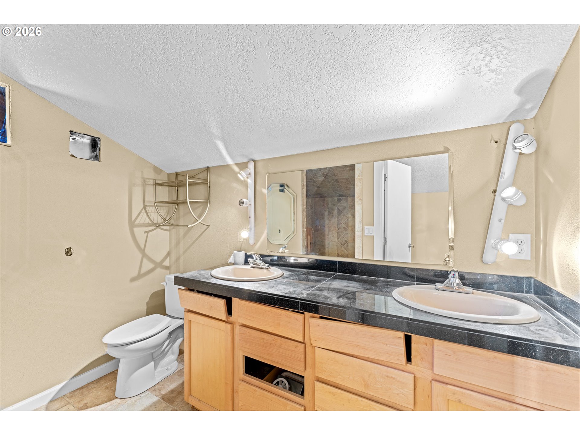 350 NW RIVERPARK PL