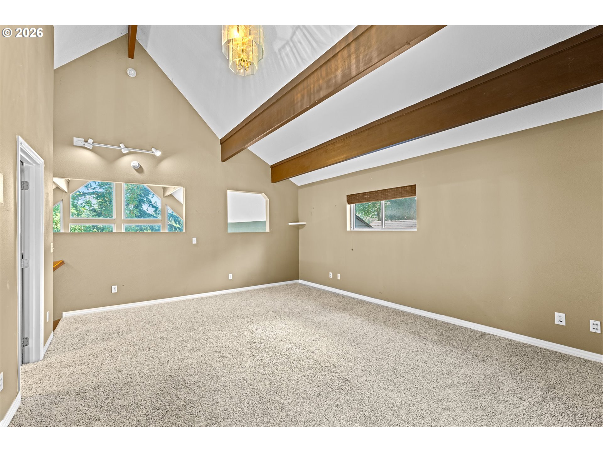350 NW RIVERPARK PL