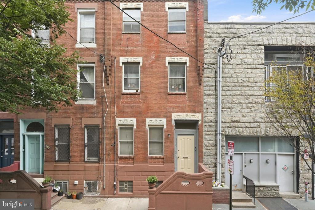 1139 WHARTON STREET Unit: 3