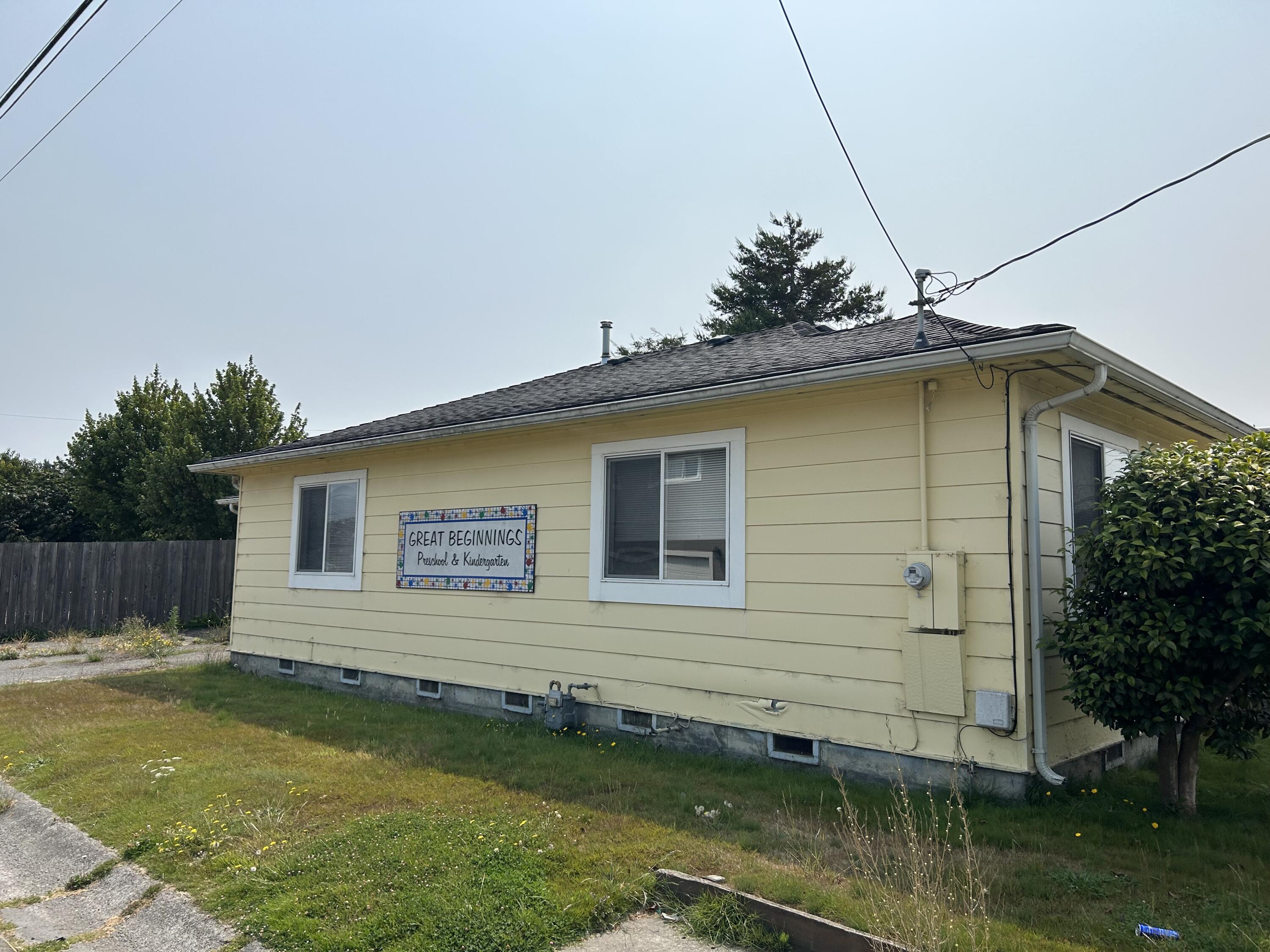 609 Summer Street, 002