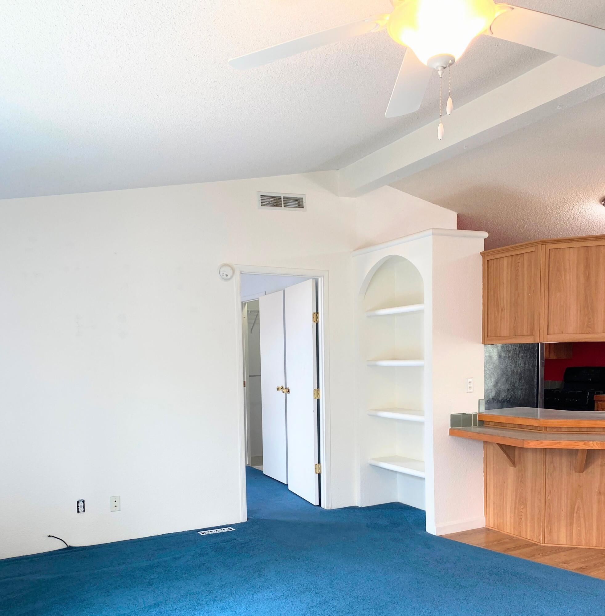 4916 Airstream Avenue, 11