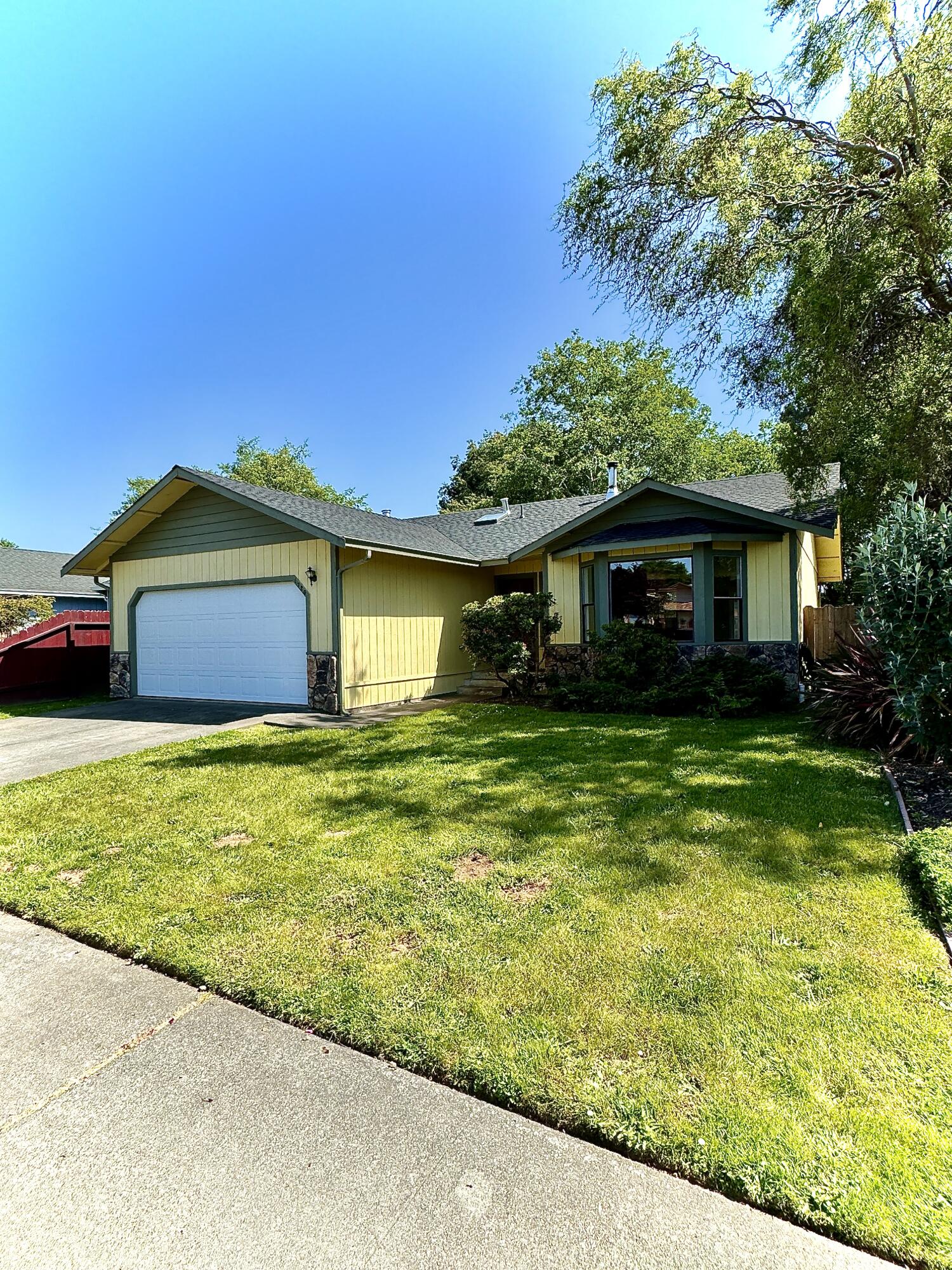 1720 Sitka Court, McKinleyville