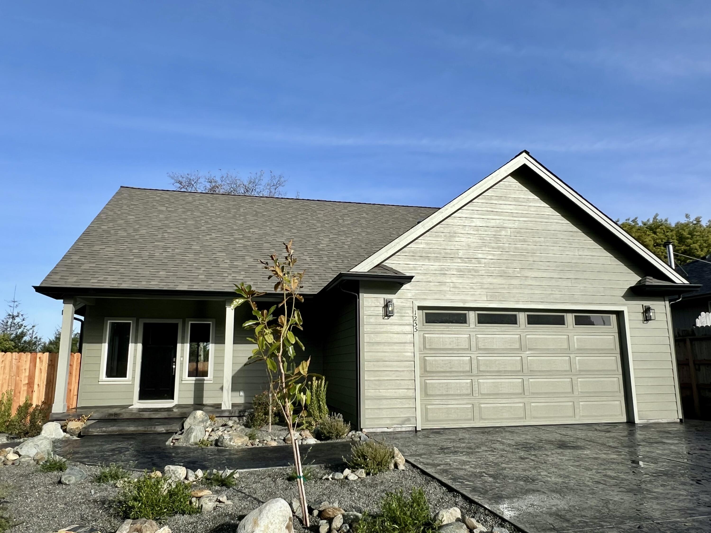 1255 Sydni Court