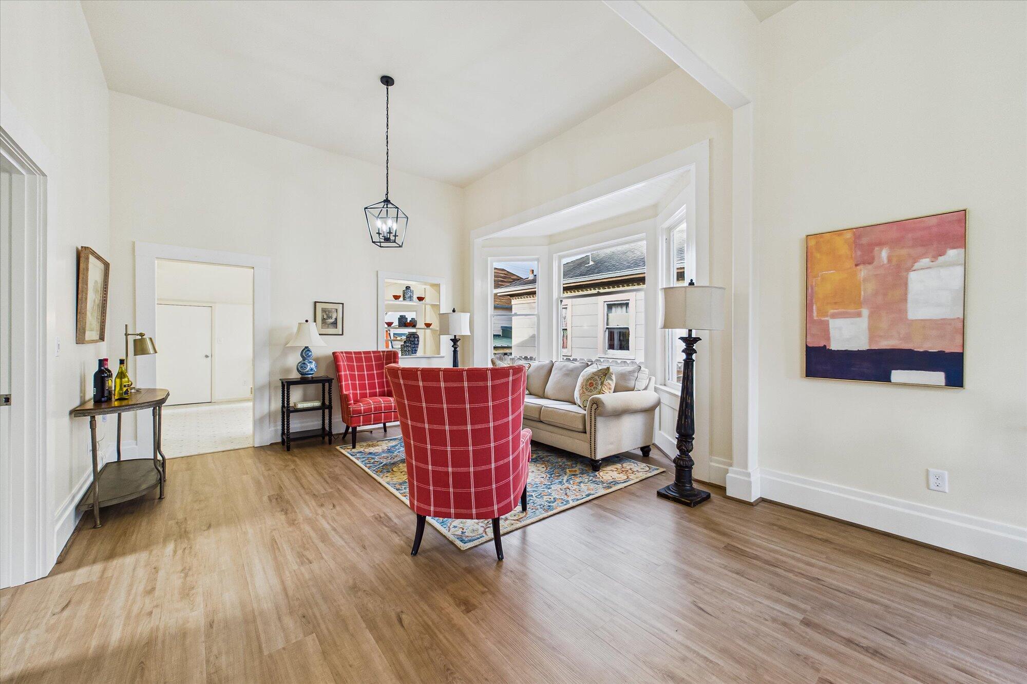 1431 6th Street