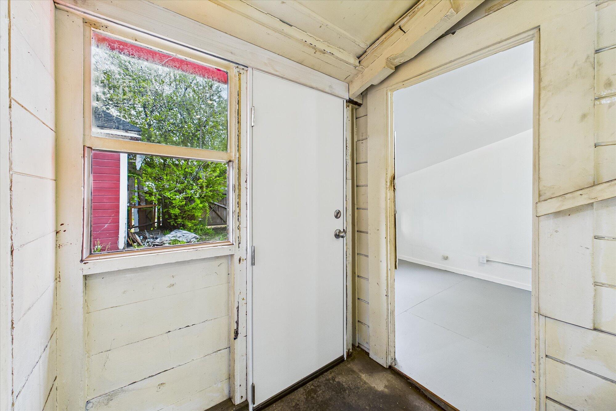 1431 6th Street