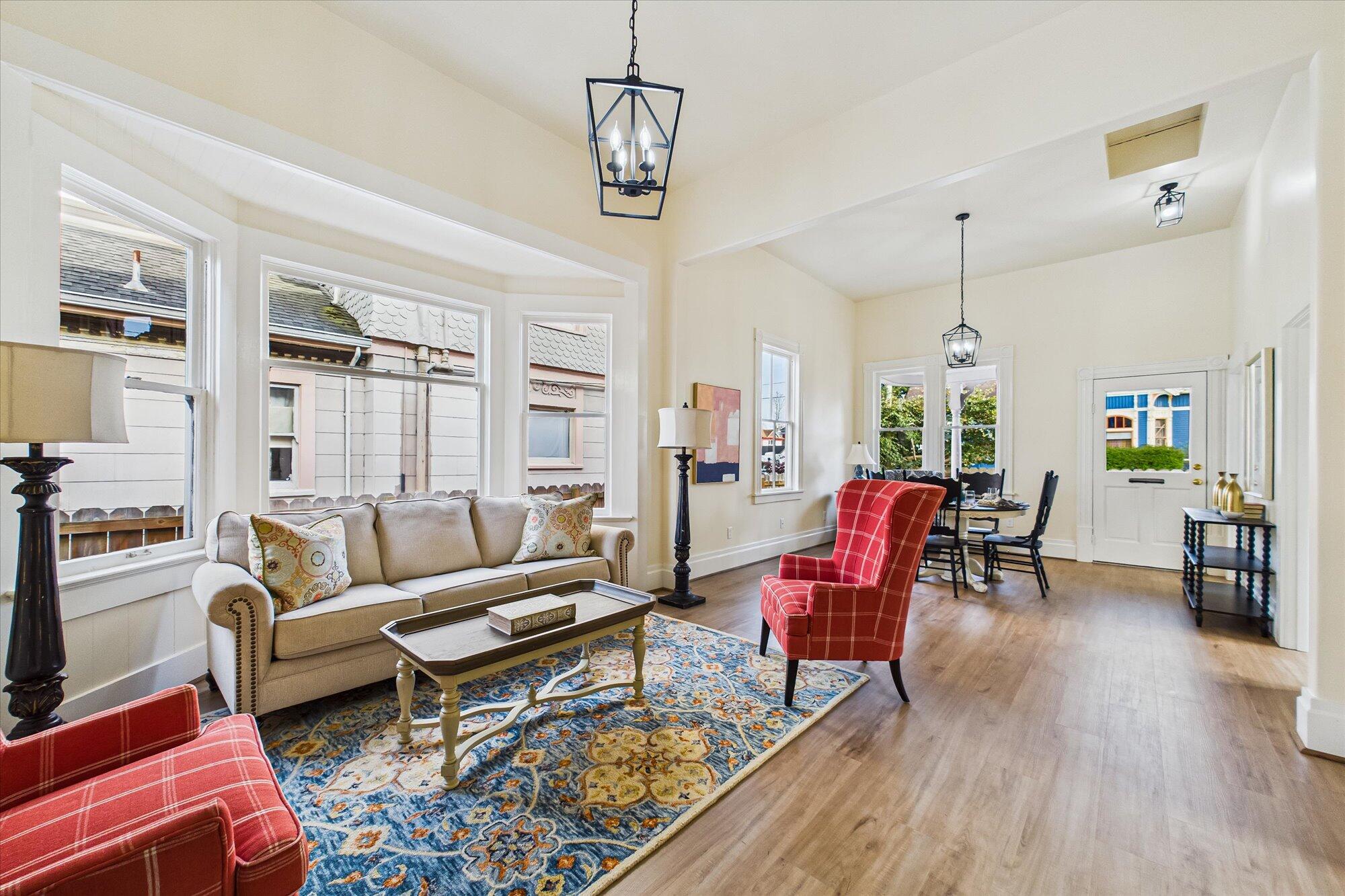 1431 6th Street