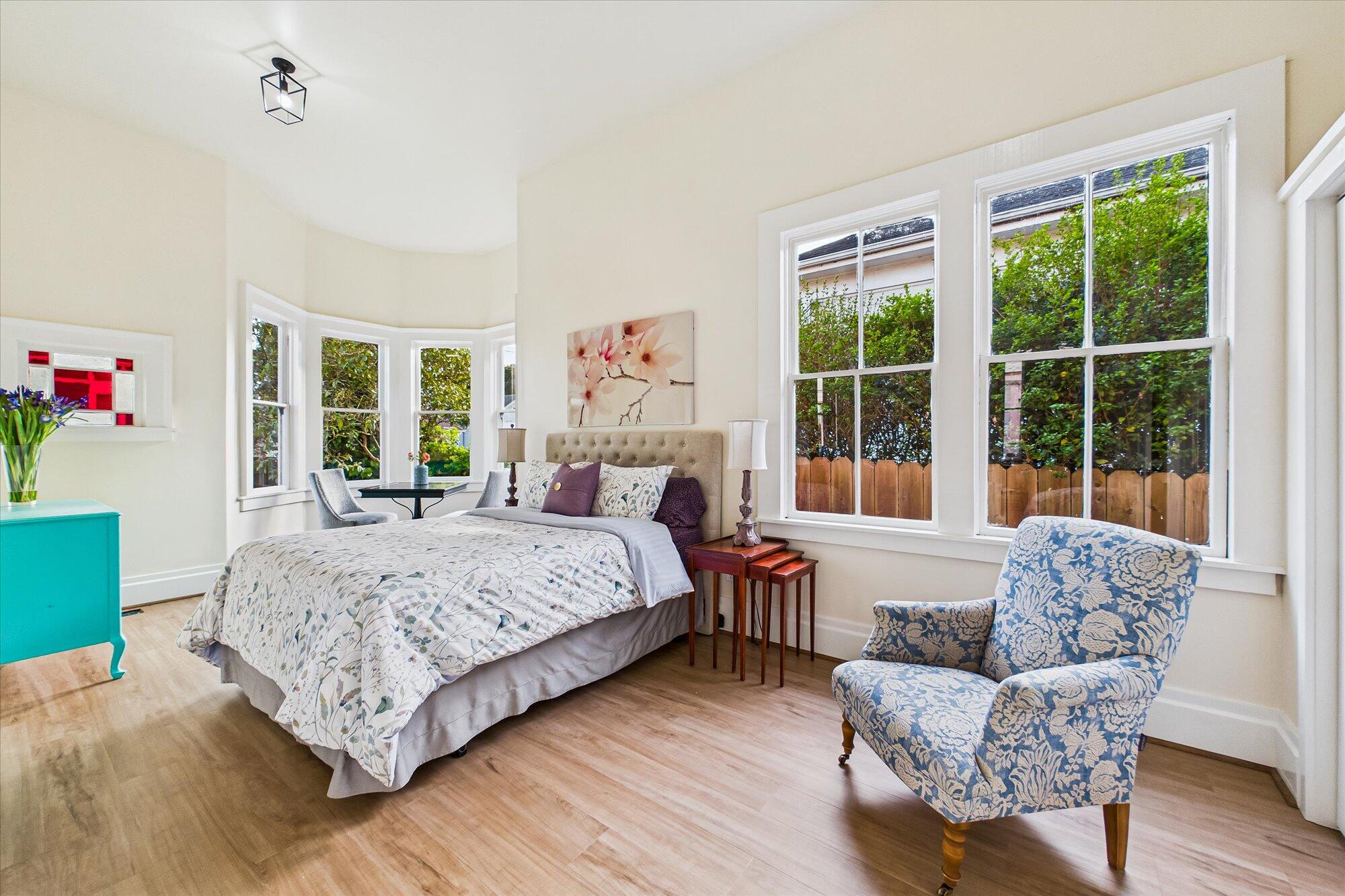 1431 6th Street