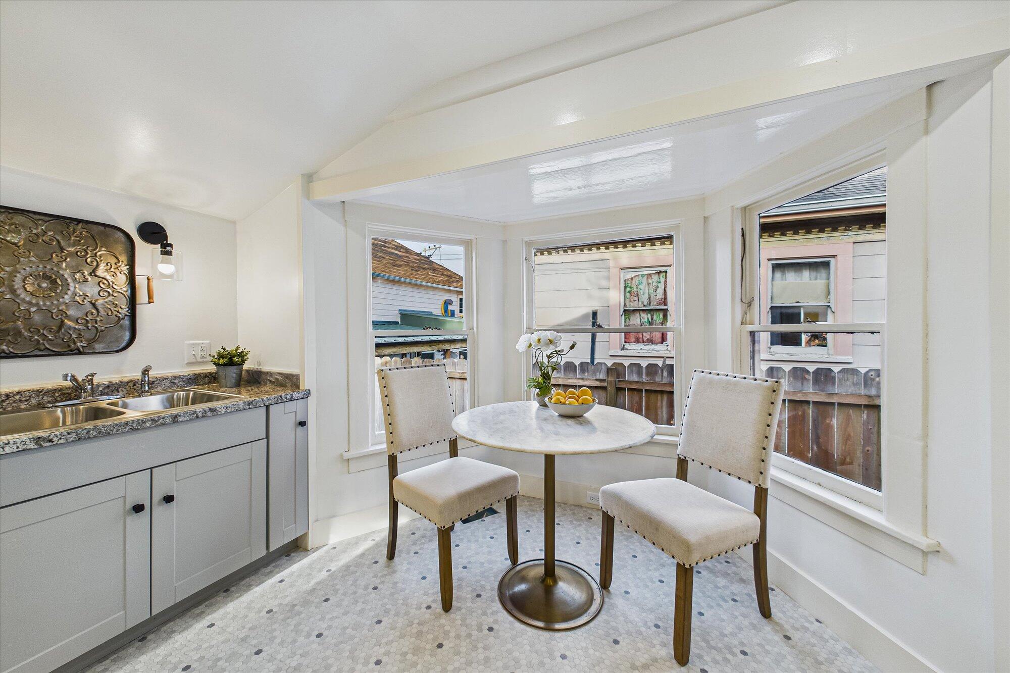 1431 6th Street