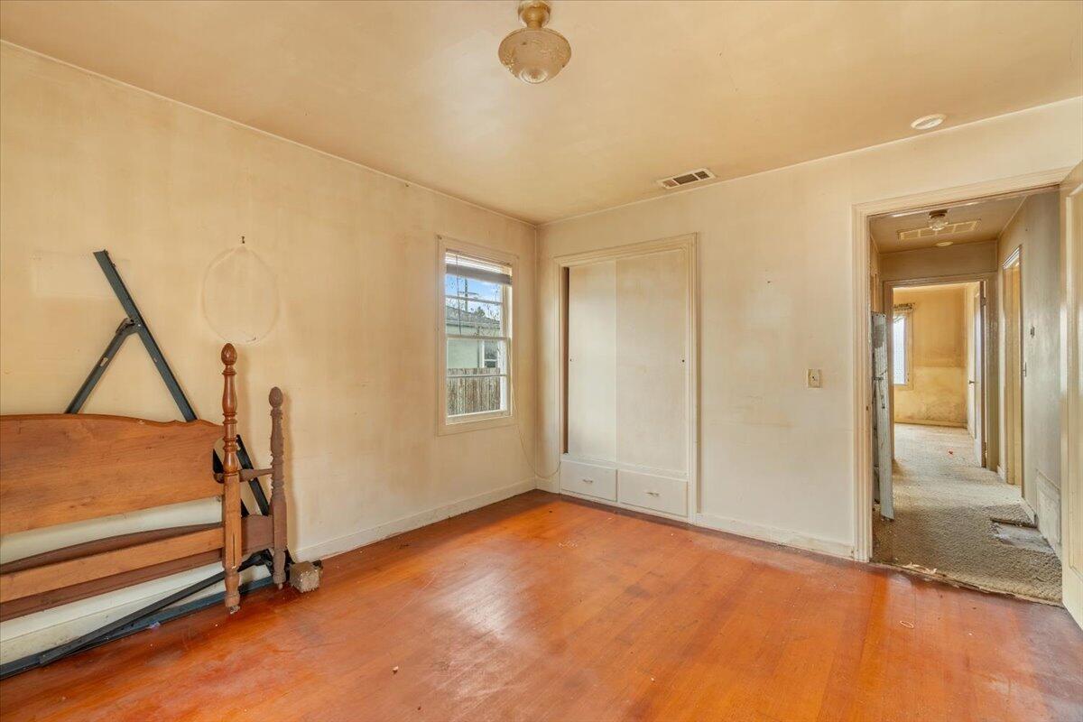 1316 K Street