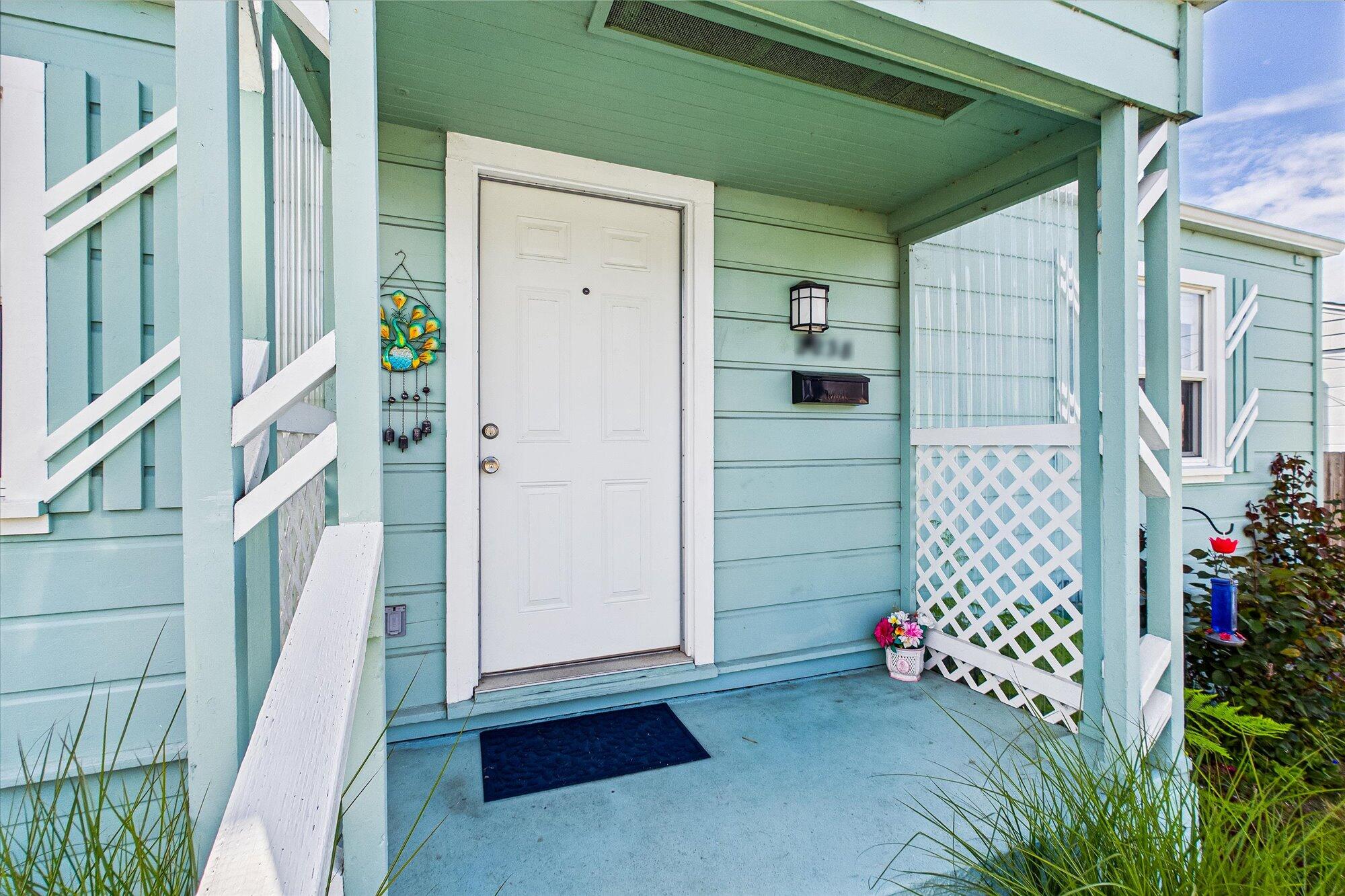 2238 Albee Street
