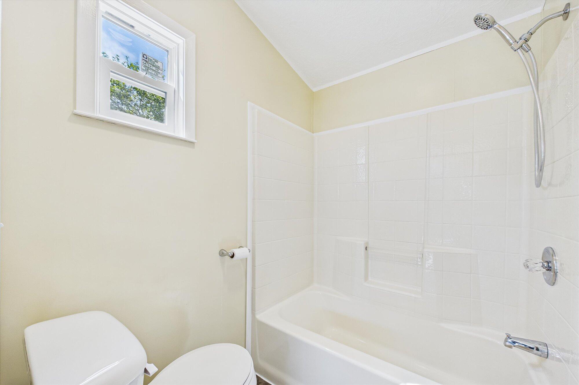 2012 Hummingbird Drive, 12, McKinleyville Unit: 12