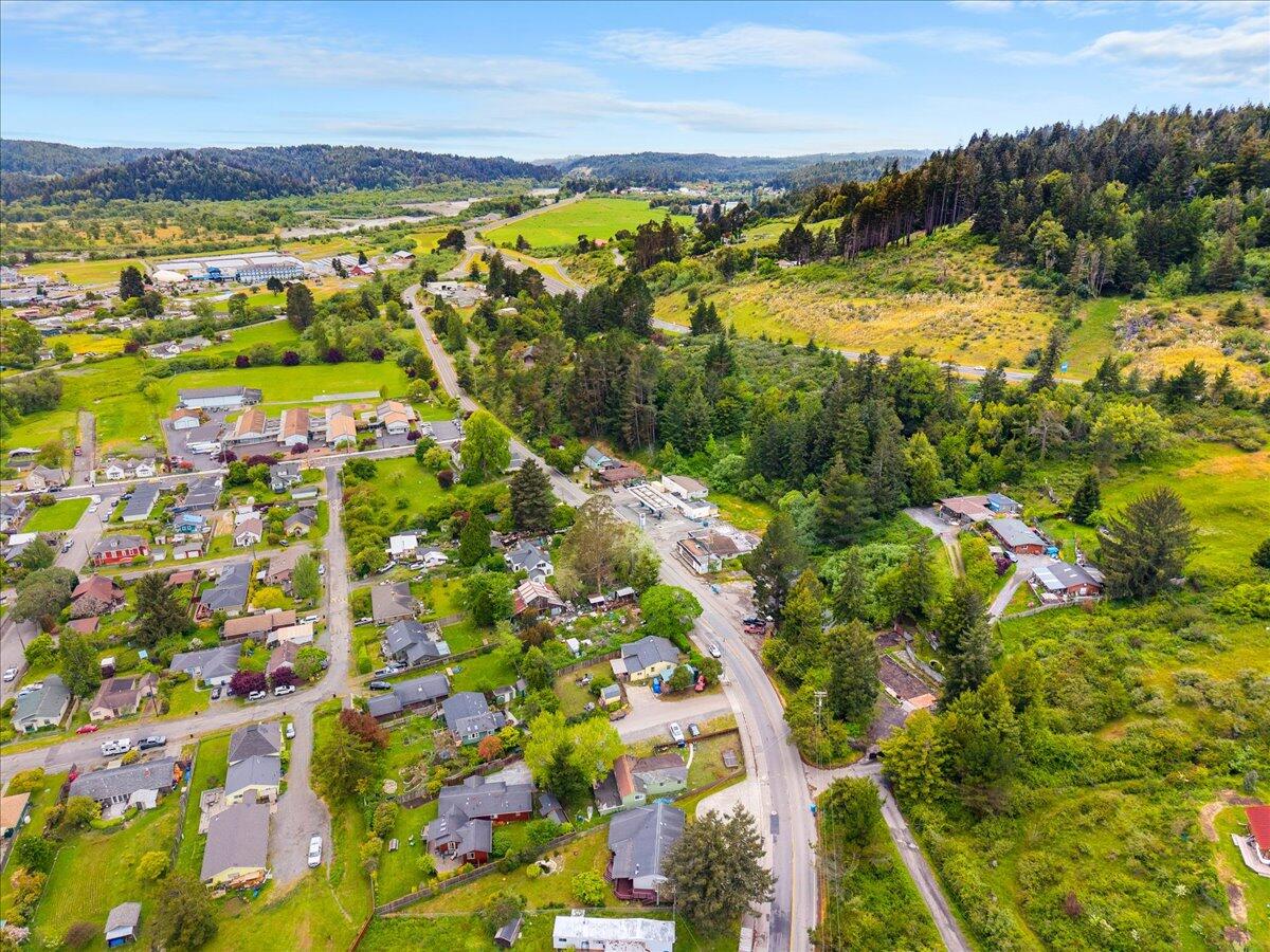 370 Blue Lake Boulevard