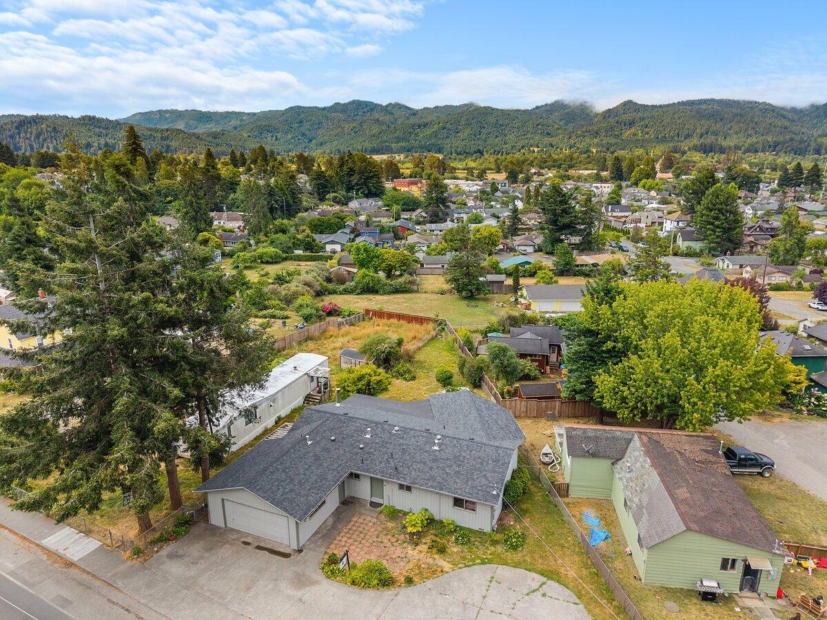 370 Blue Lake Boulevard